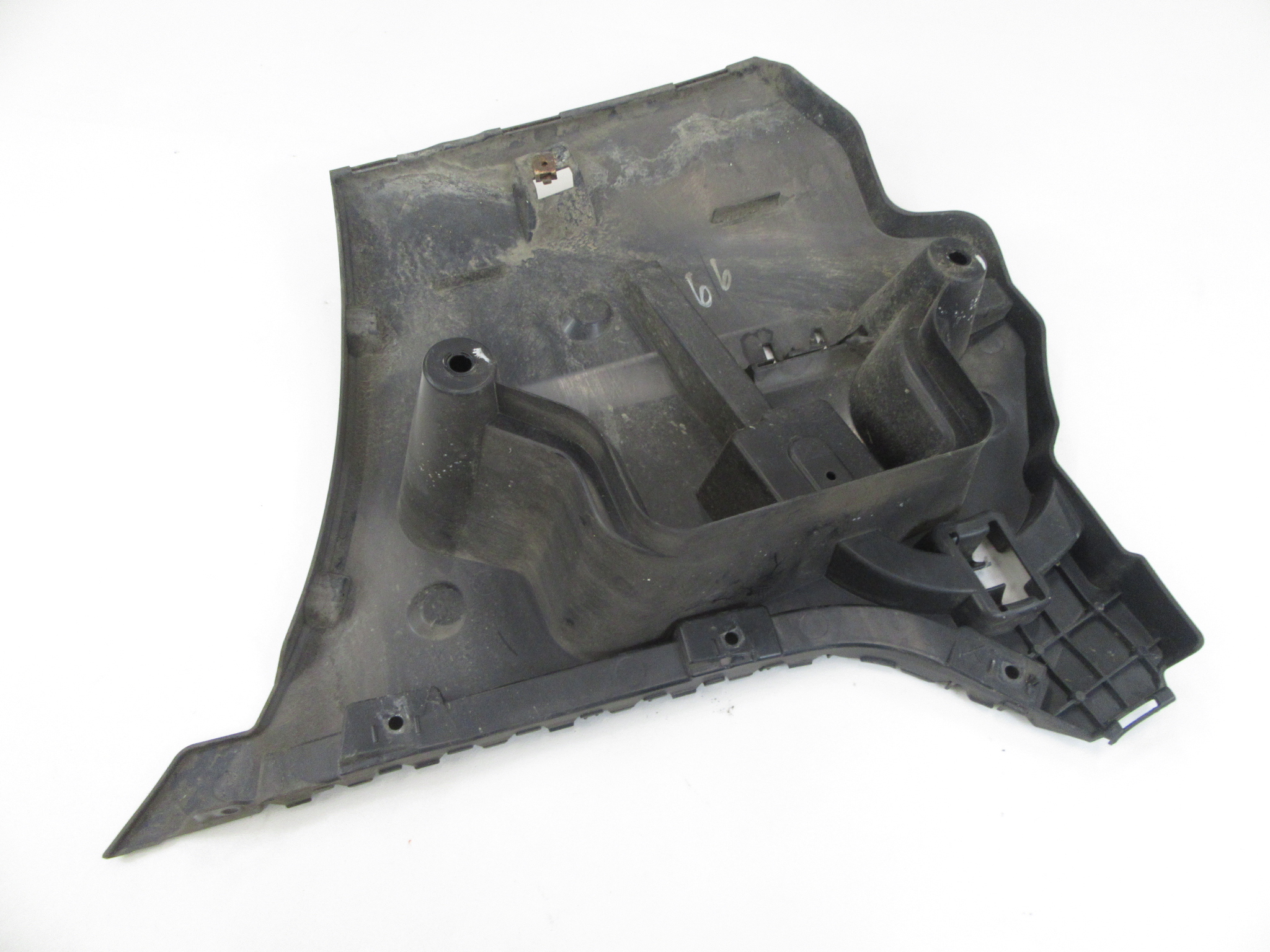 console bracket holder bumper bracket left rear part BMW F11 KOMBI