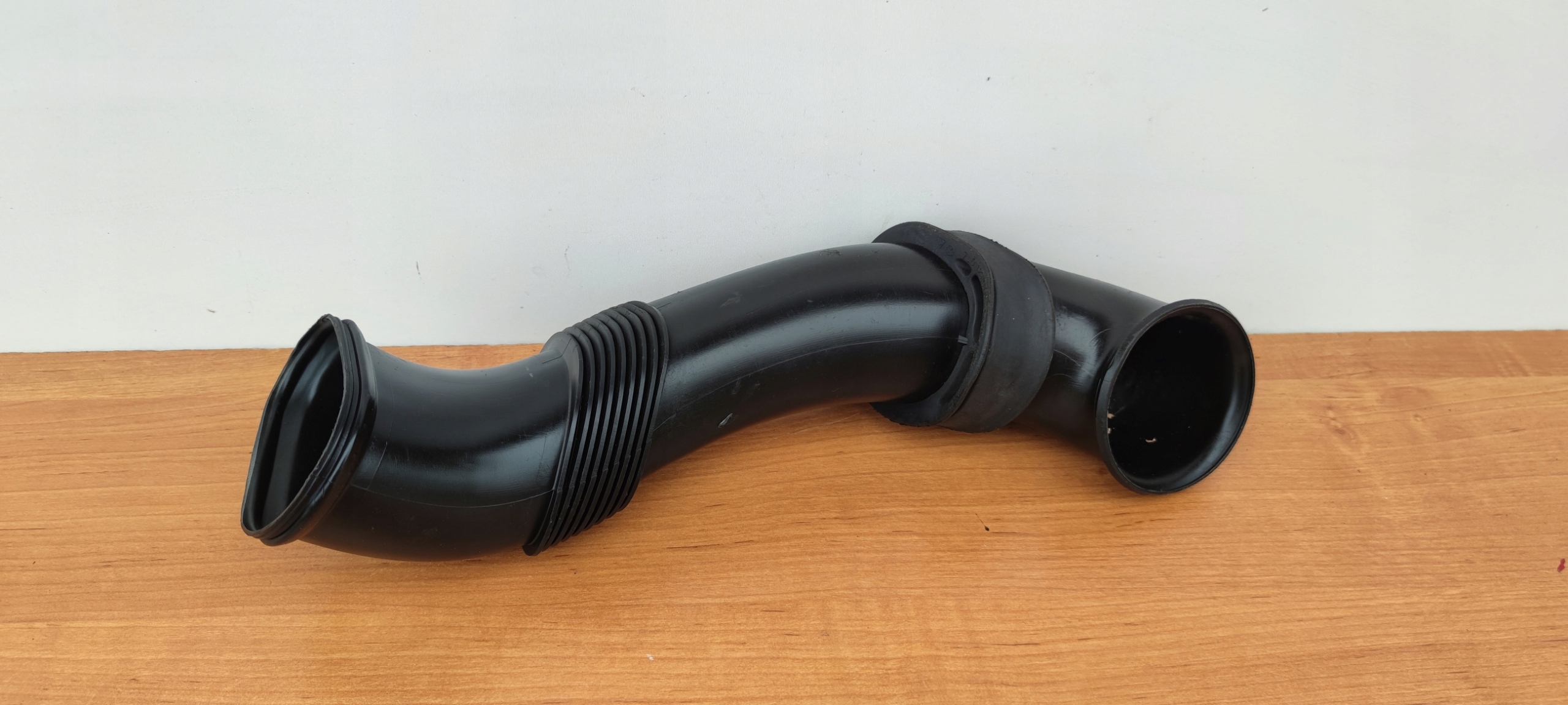 pipe wiring air VW TOUAREG AUDI Q7 TDI