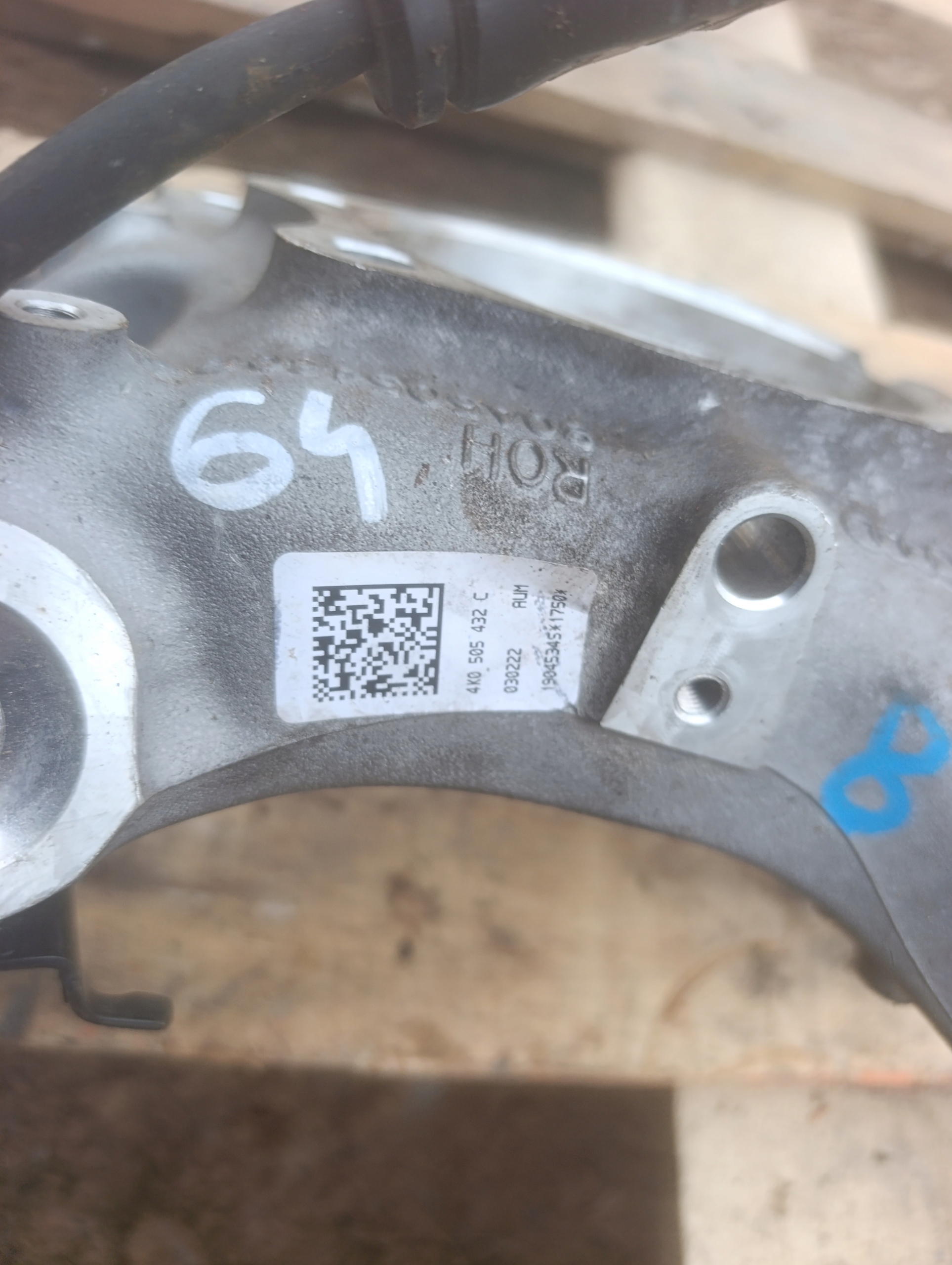 swing right rear part right rear Audi A6 C8 4K 4K0505432C