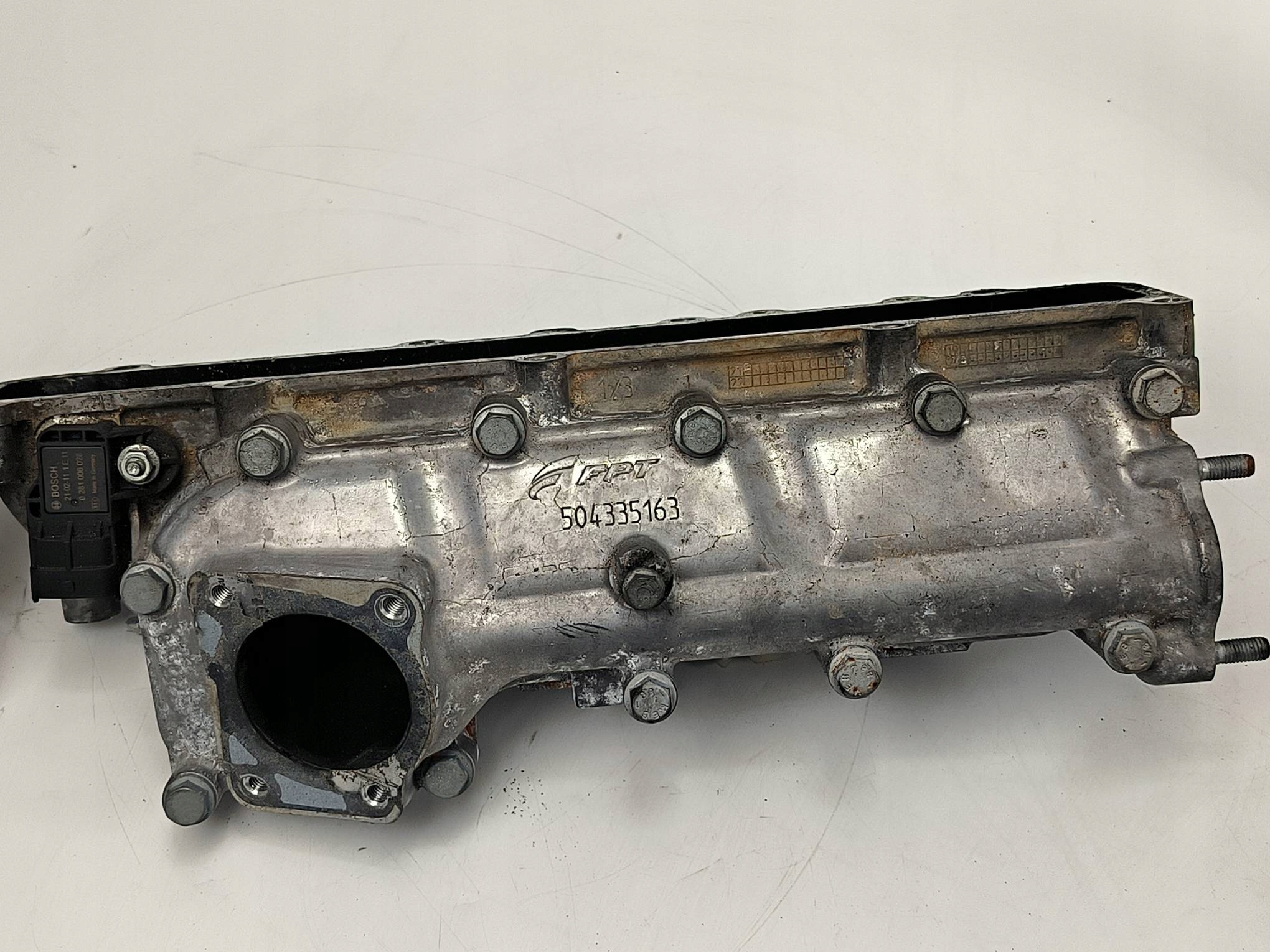 intake manifold 5801959942 IVECO DAILY 35S18