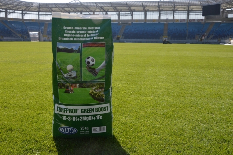 Nawóz wiosenny do trawników VIANO TURFPROF GREEN BOOST MC 16-3-8 (+2) +FE 2 Producent Viano