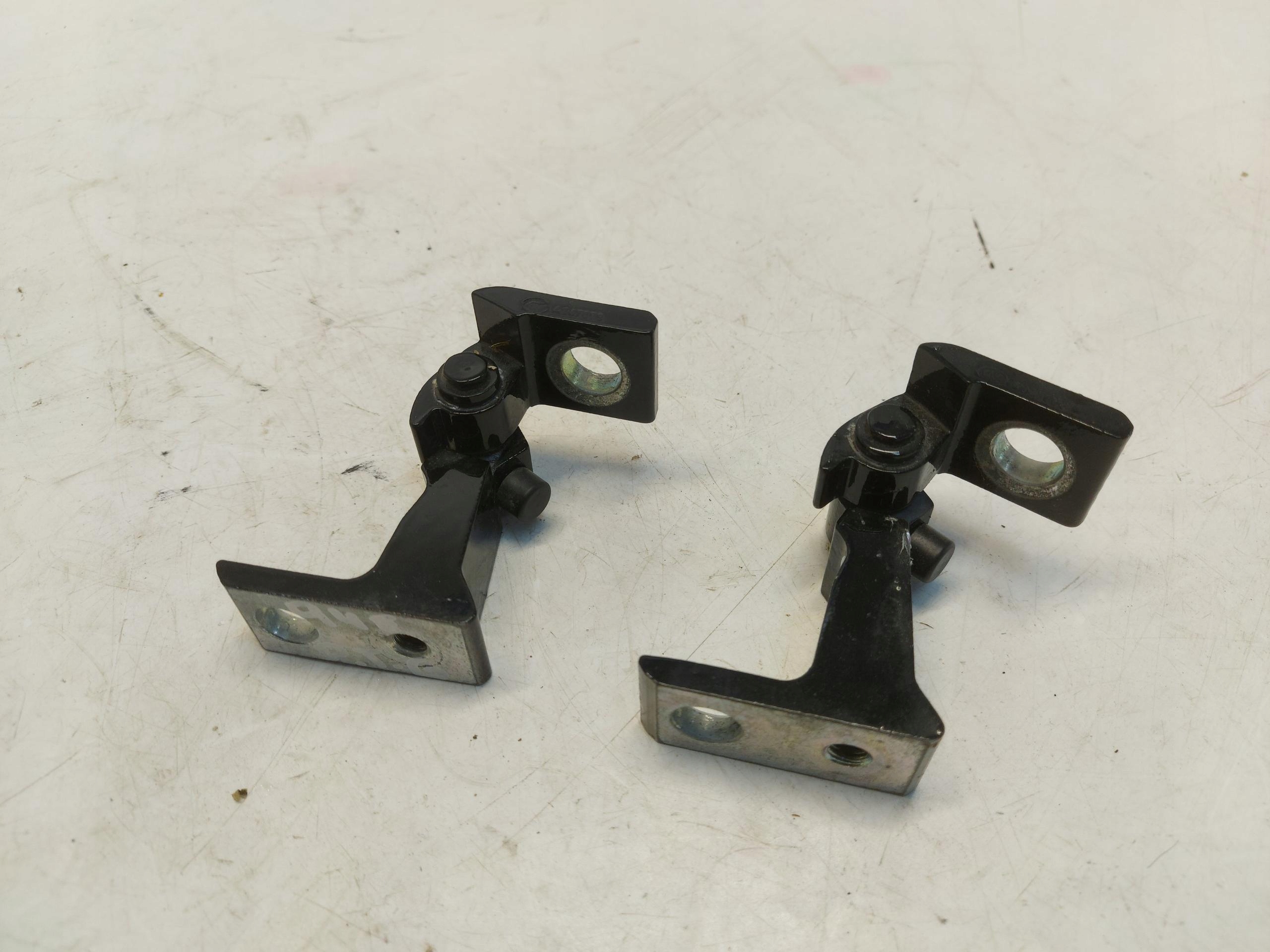 Audi Q4 40 E-TRON hinge door right rear part rear upper lower kpl.