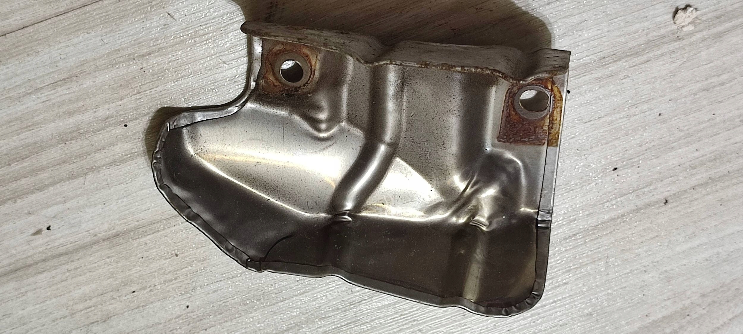 kryt termiczna MOTORU Volkswagen Caddy 04L129969