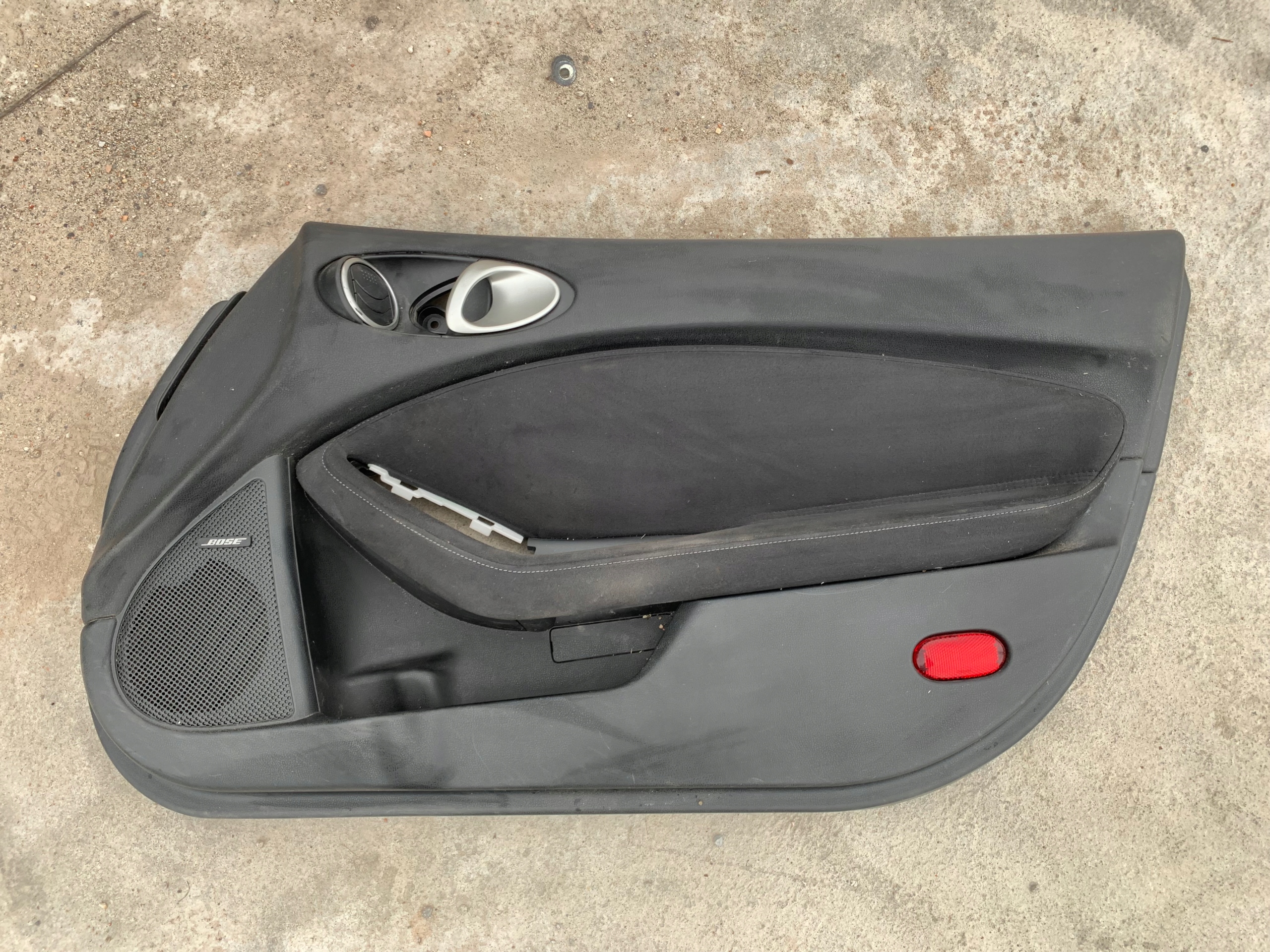 ОБШИВКА КАРТА ПРАВА ДВЕРІ NISSAN70z