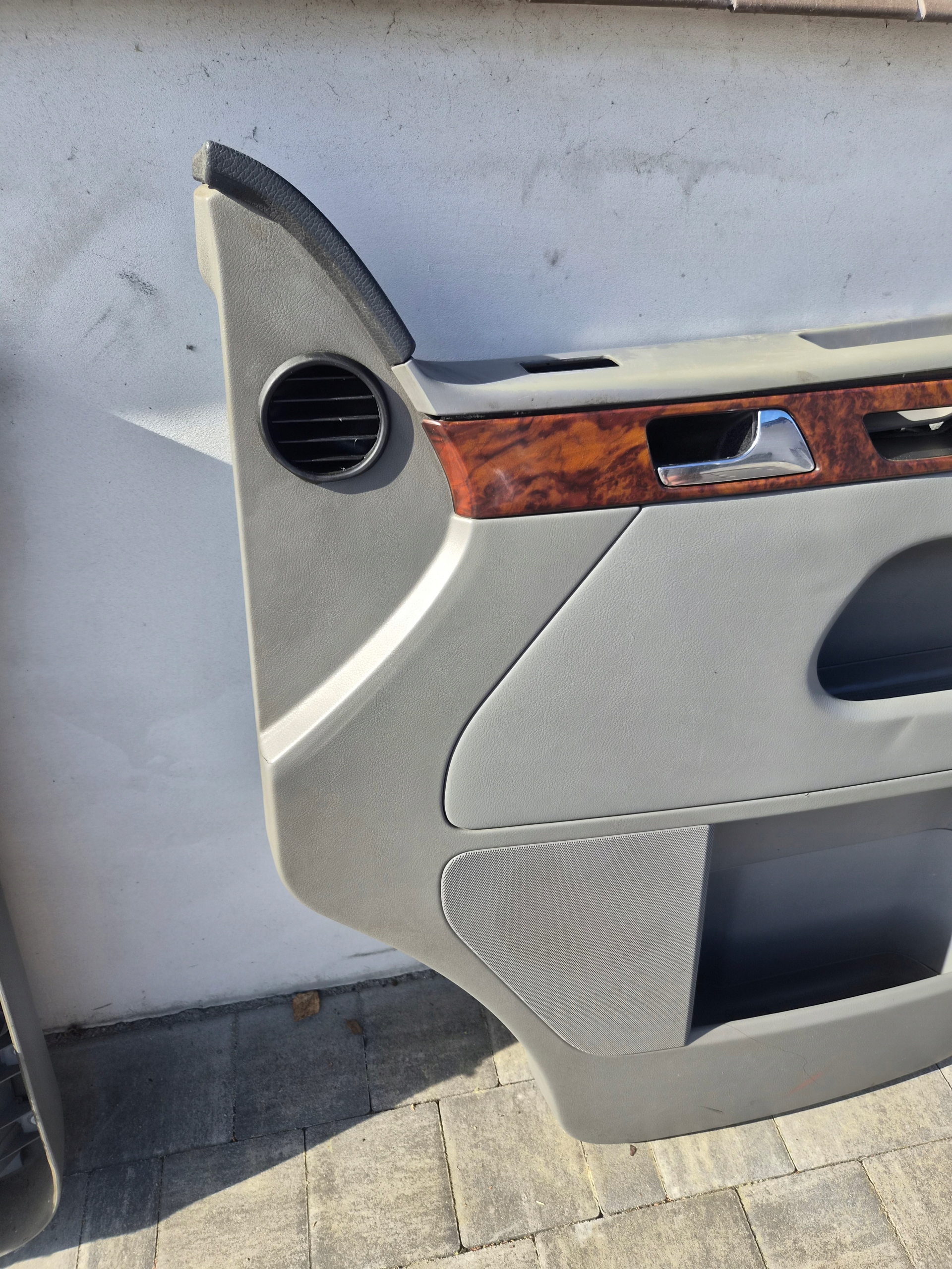 VW T5 side upholstery door przednich MULTIVAN left right kierowca pasazer