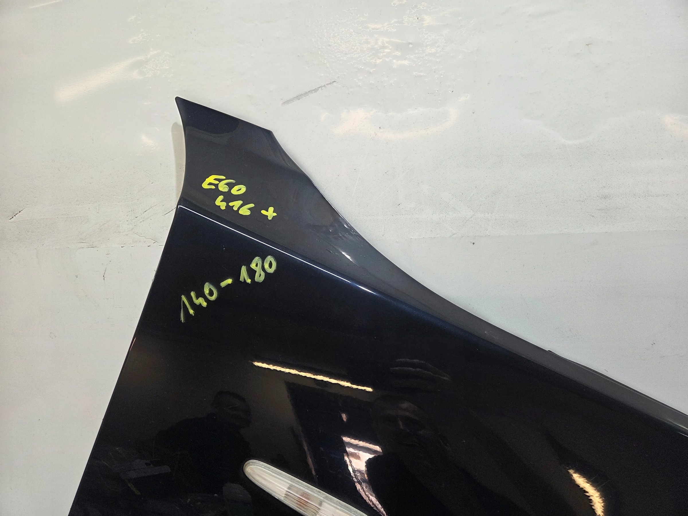fender right front front BMW E60 E61 CARBONSCHWARZ
