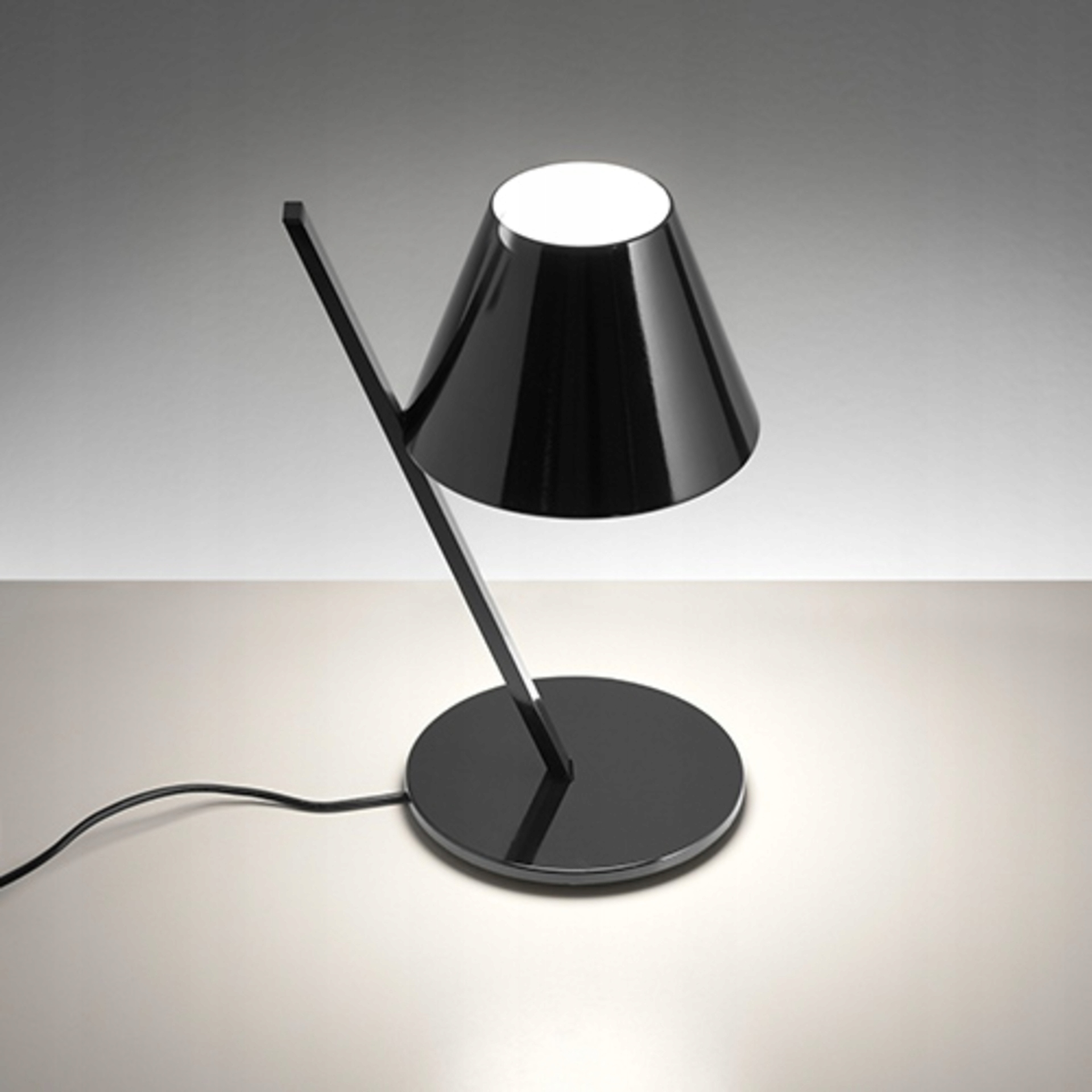 Artemide La Petite stolná lampa čierna 1751030A, Led, dizajnová, E14