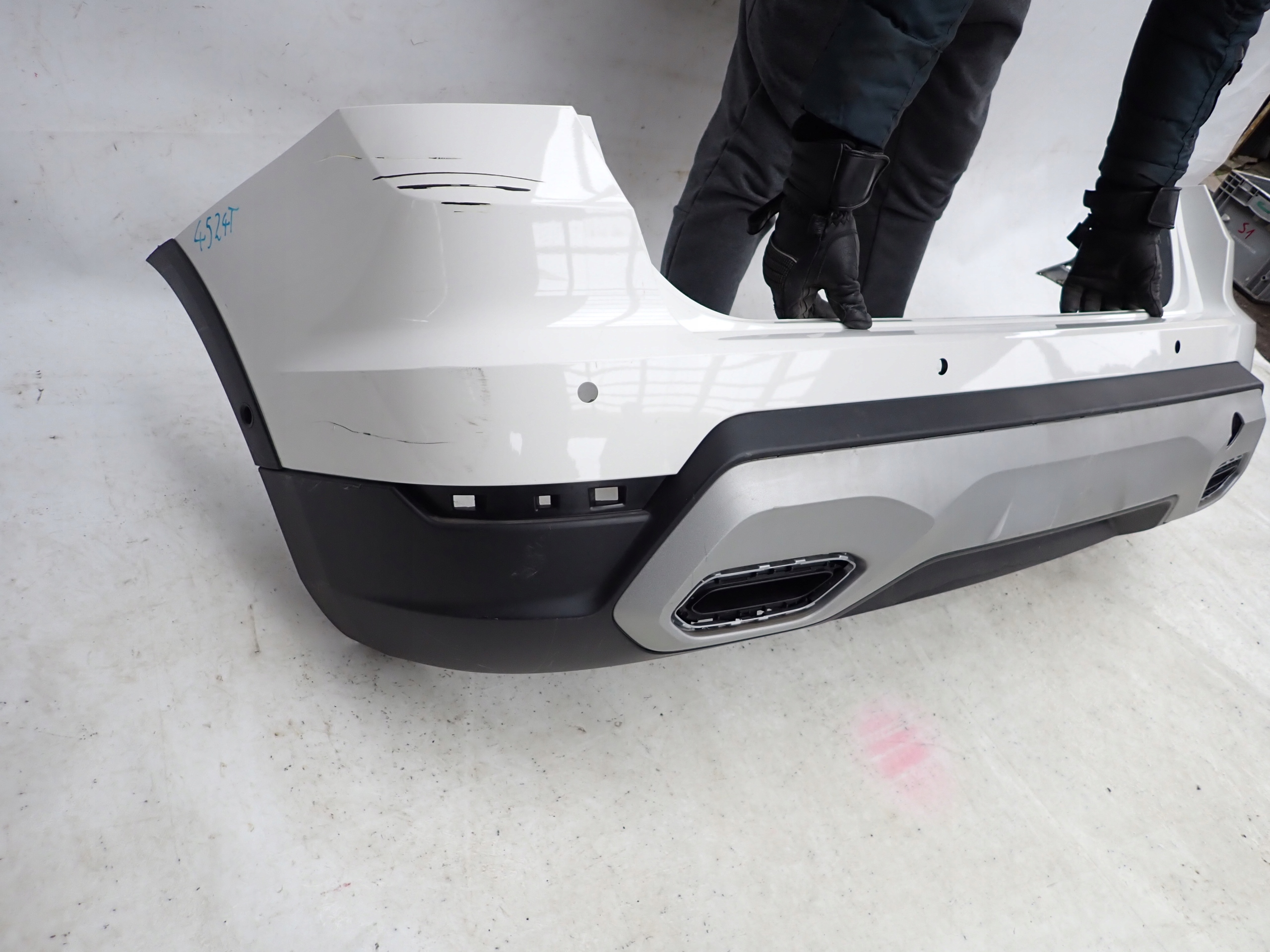 SEAT ARONA LIFT FR 21- bumper rear part rear PDC