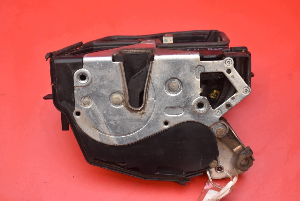 lock door left front front EU 7012141 BMW E65 sedan 01-05