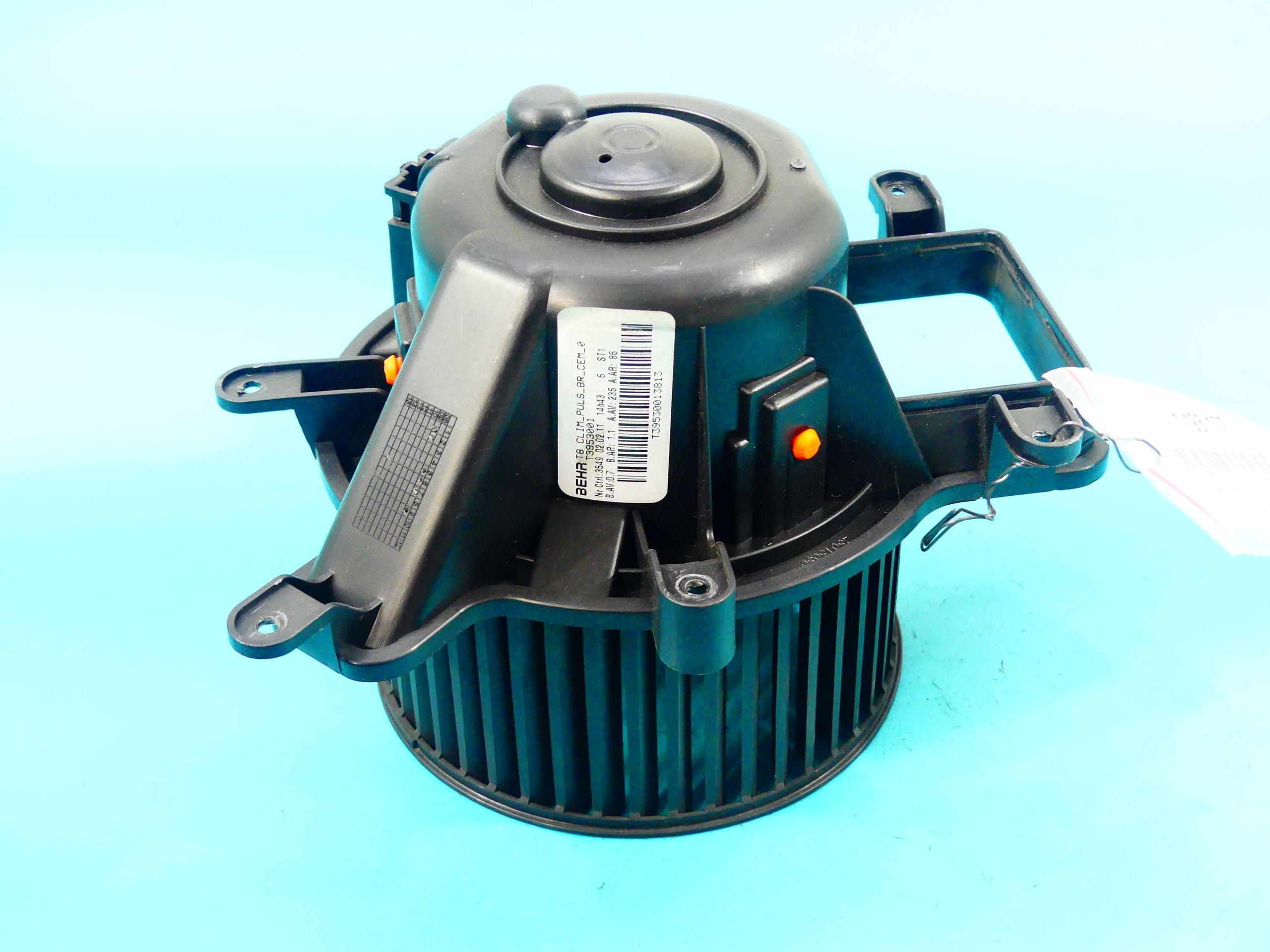 T3953001 - ВЕНТИЛЯТОР ВЕНТИЛЯТОРА ПЕЖО 5008 И ЕВРОПА