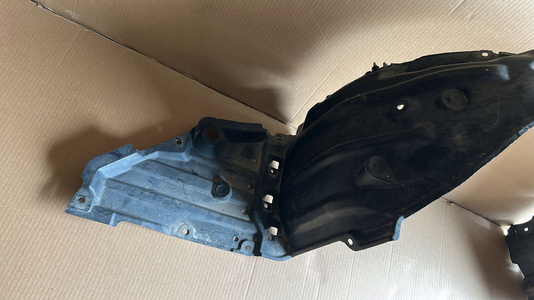 mudguard right right front front TOYOTA COROLLA E21 19- sedan
