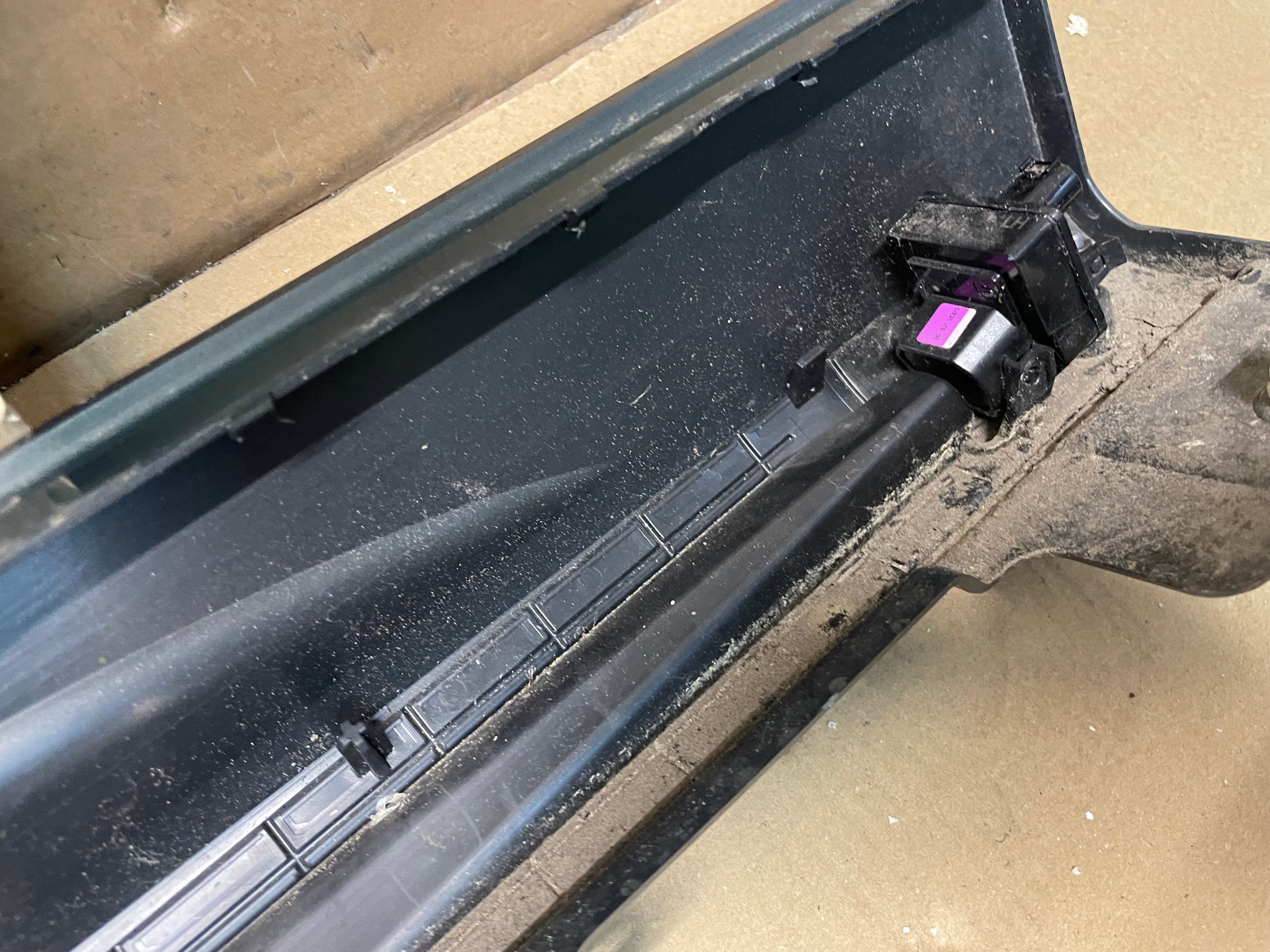 moulding threshold left LED m-packet BMW 4 G22 G23 C4E IDEAL