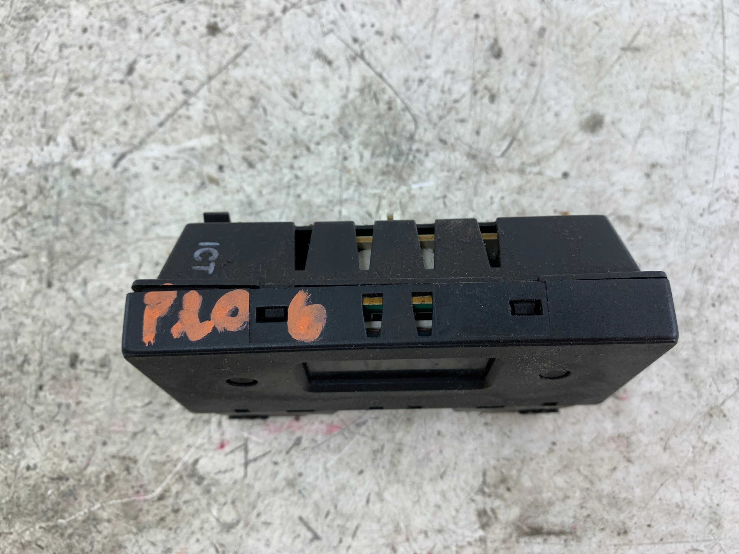 PEUGEOT 206 display clock 96250976ZR