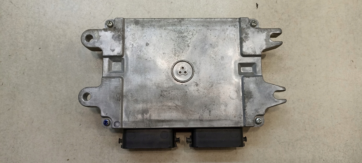 control unit of the engine OPEL AGILA B 1.2 33920-51K13