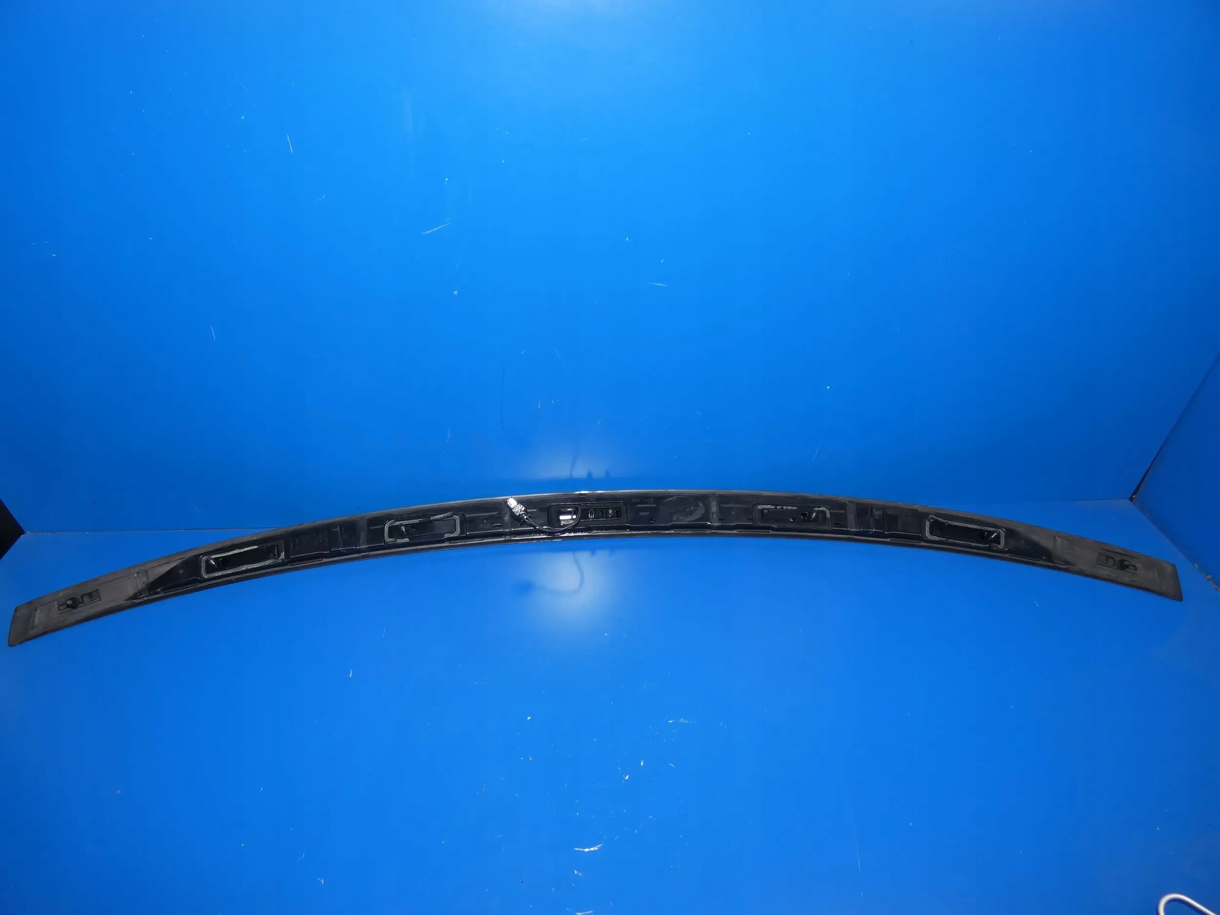 JAGUAR XE X760 TRZECIE light STOP STOPU