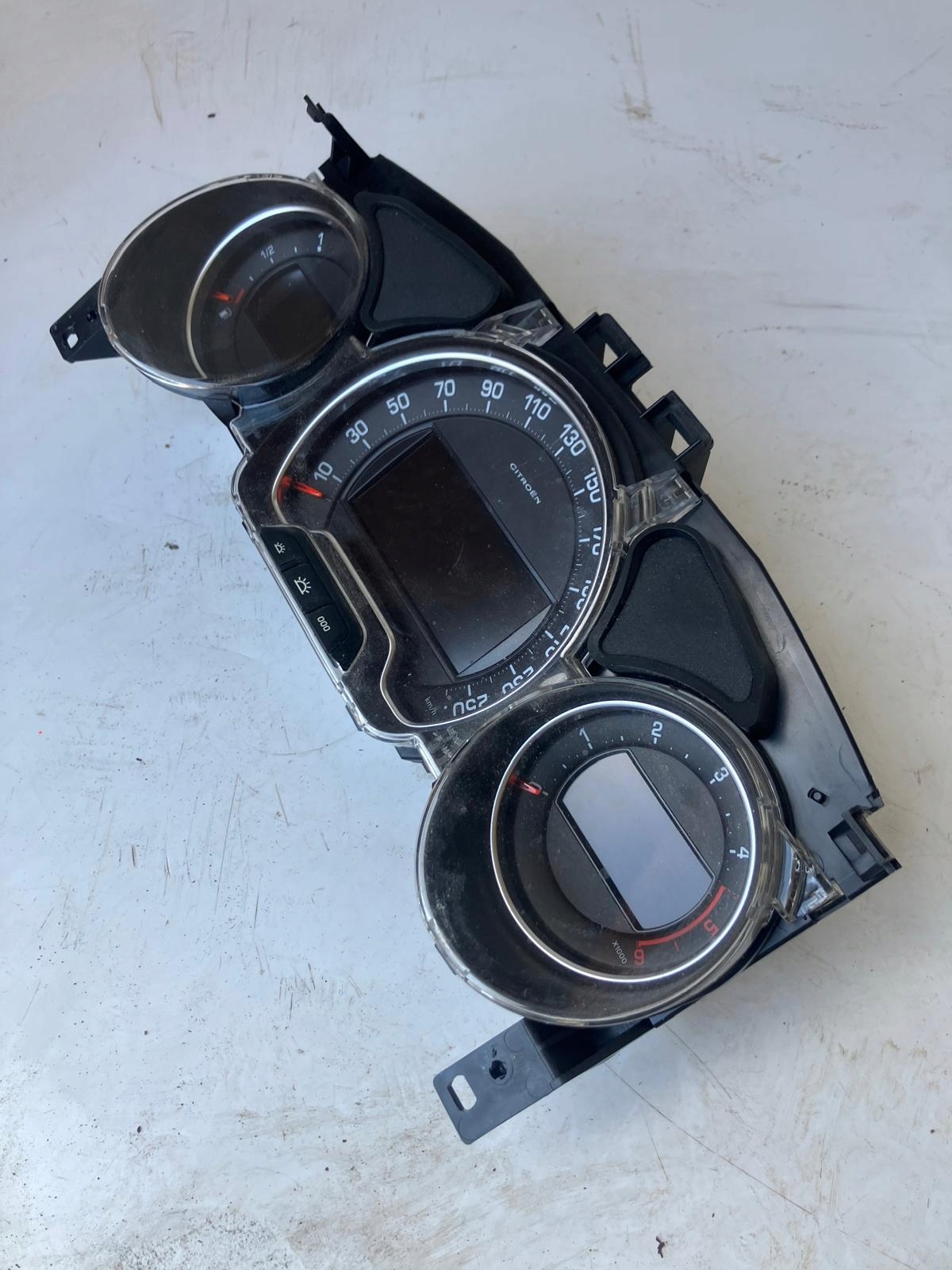 dials dials CITROEN C5 III X7 2.0 HDI 9805315780