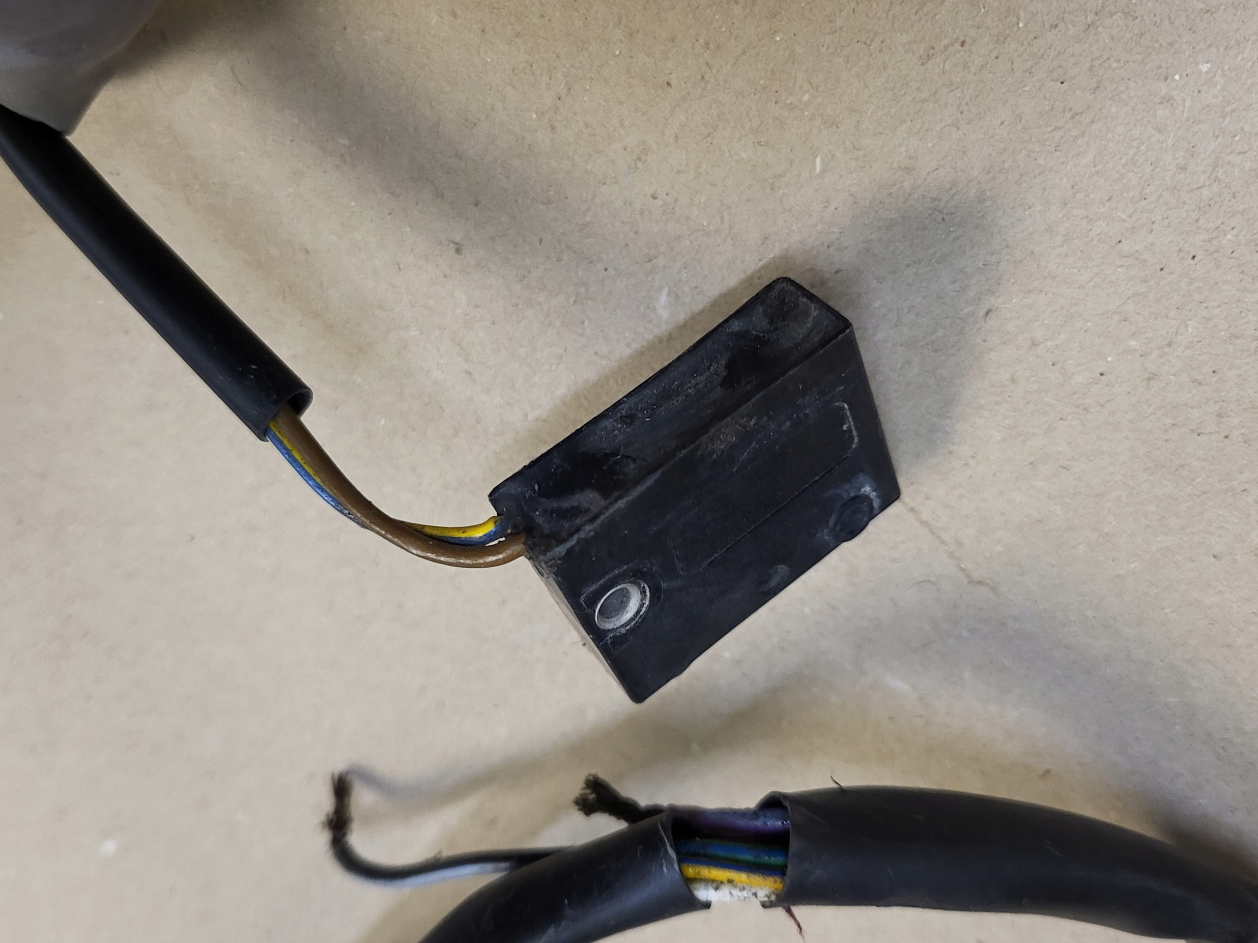 bundle wiring Z door right front sensor BMW 3 E30 4D OE 926573