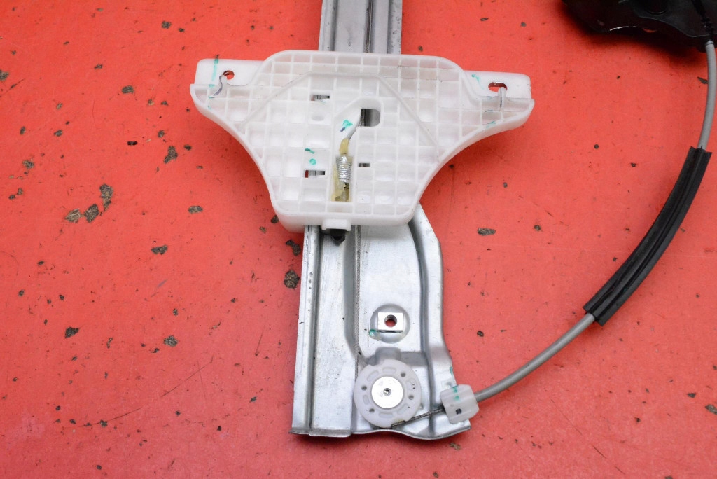 window regulator right front EU 10233936 MG ZS 2 II LIFT 19-24