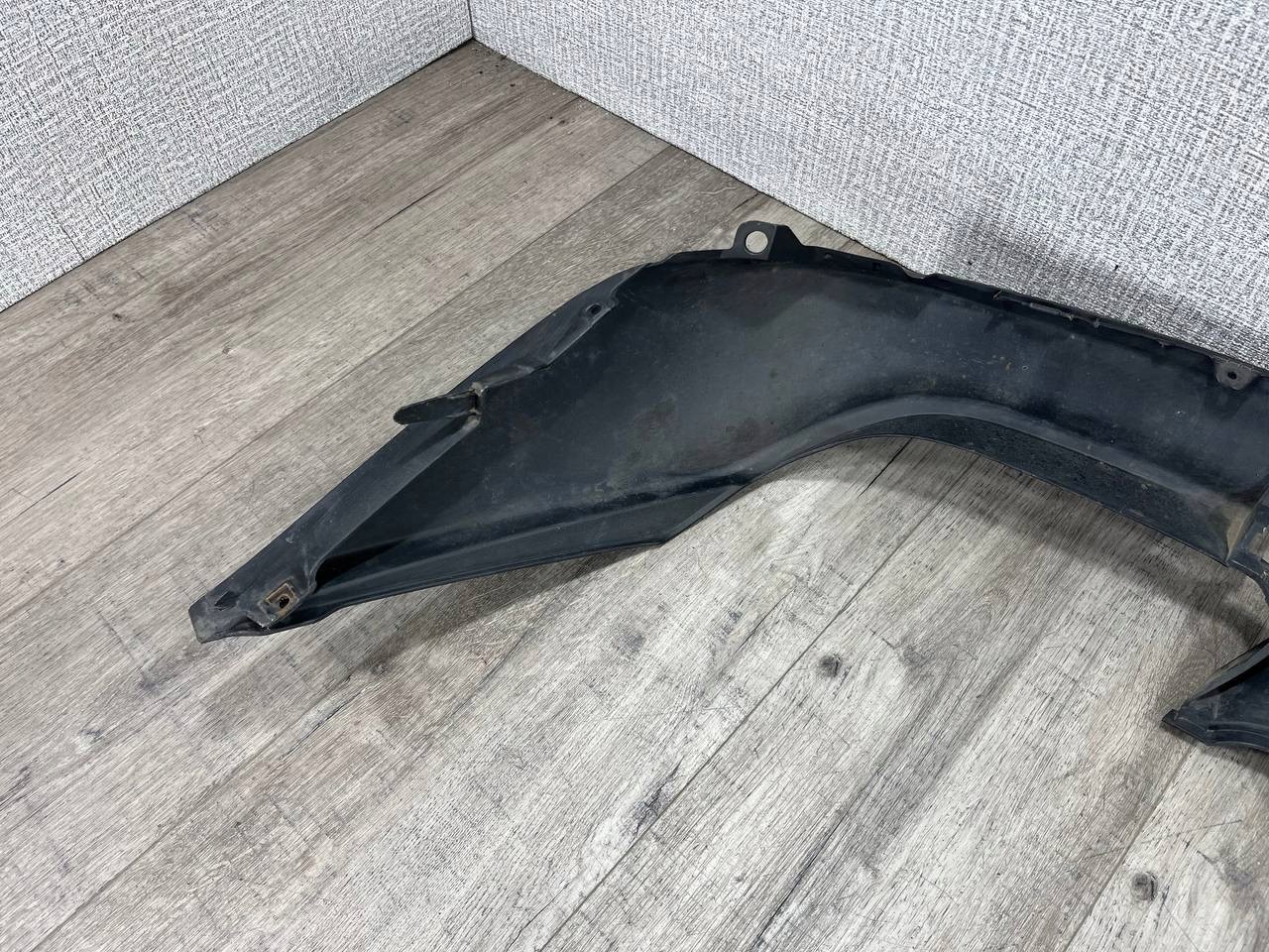 LEXUS IS III LIFT 2017-2020 diffusore SPOILER Paraurti posteriore 52108-53040