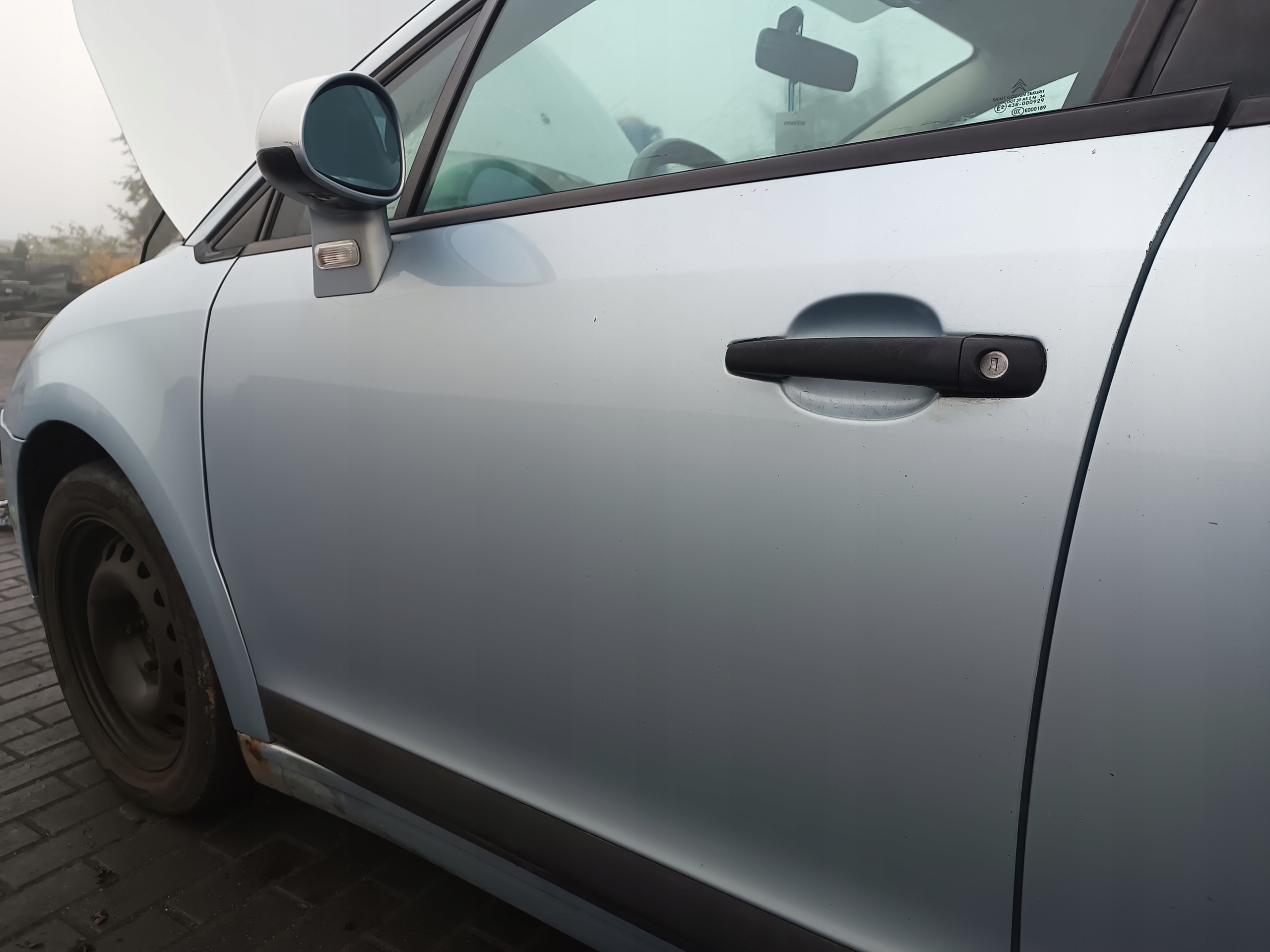 Citroen C4 04-11 DRZWI LEWE przednie przód kod lakieru EYLC Typ samochodu Samochody osobowe