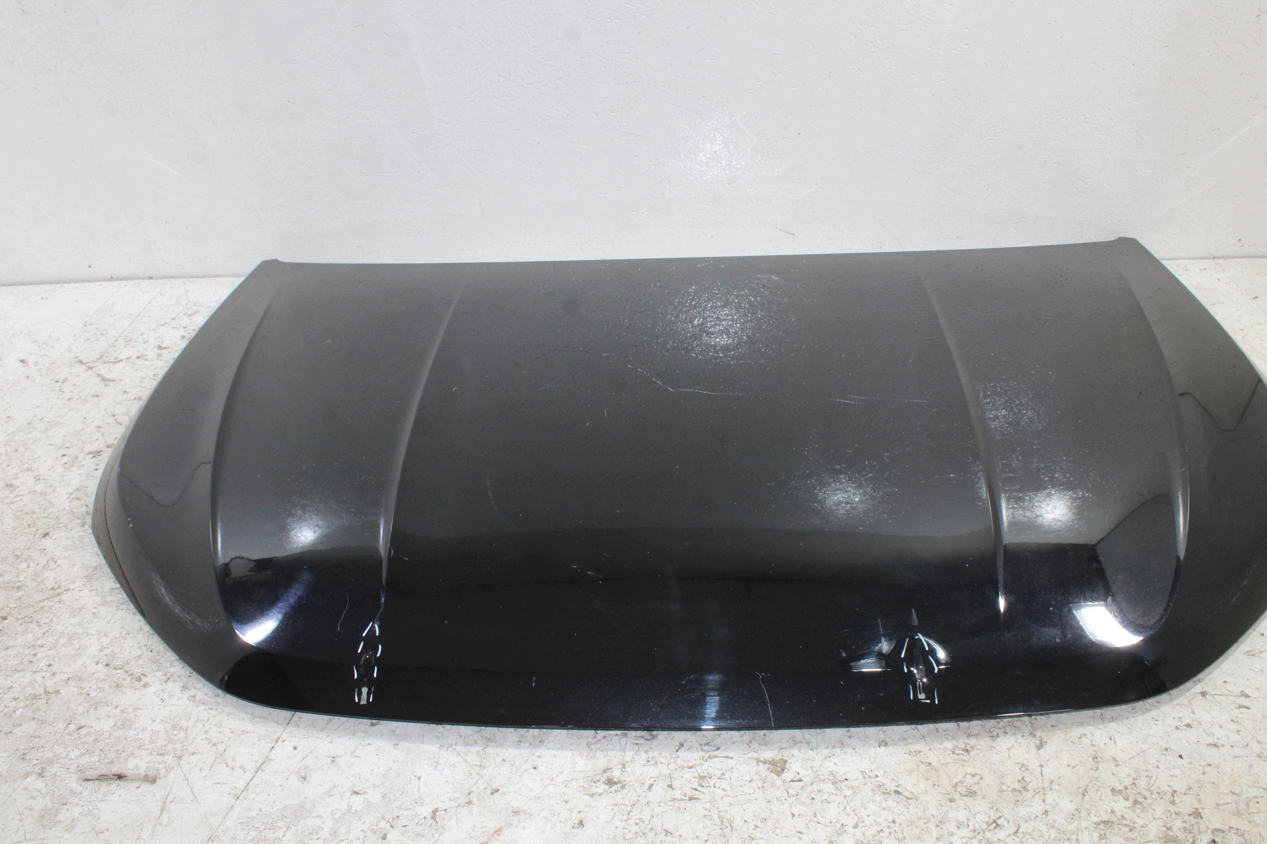 VW Taigo bonnet 2G7823155B