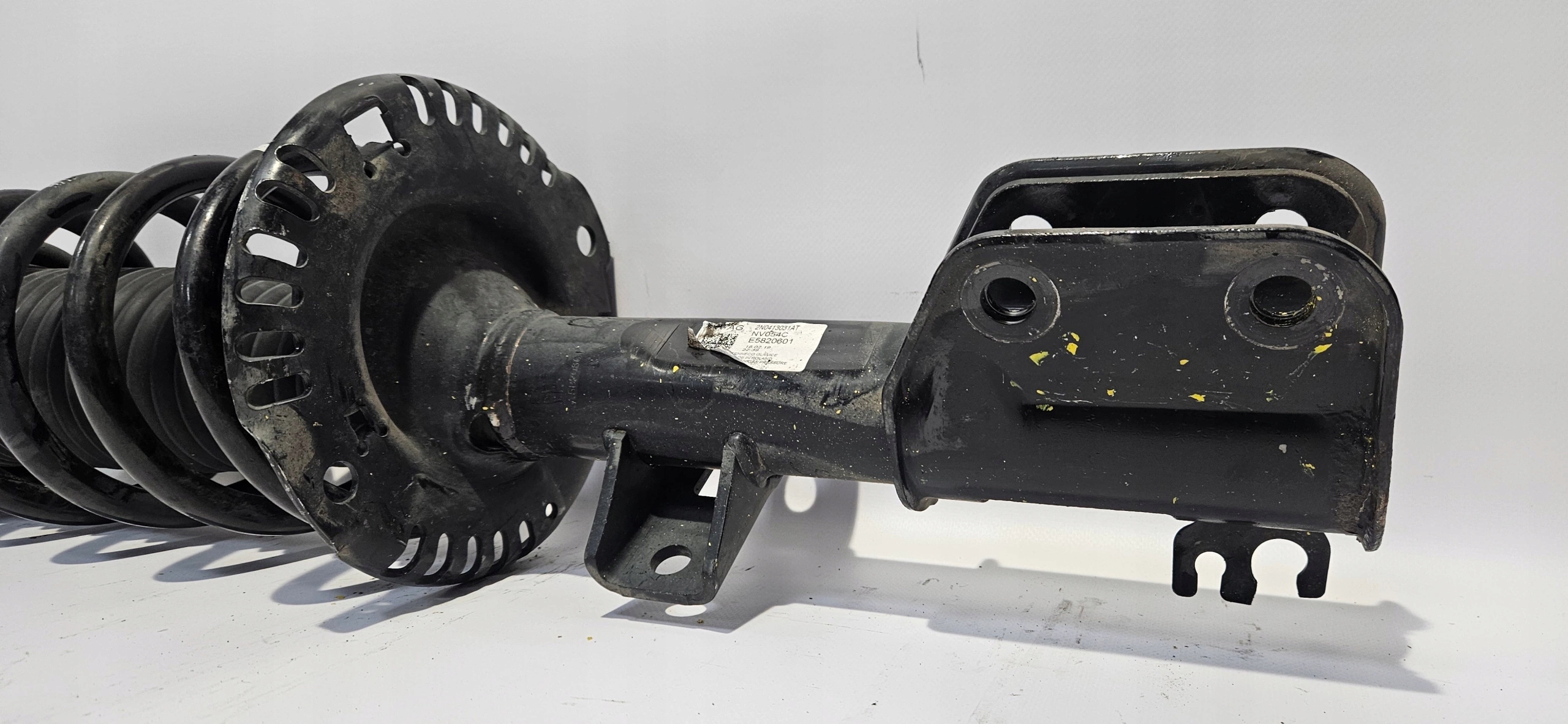 shock absorber right front VW CRAFTER II MAN TGE