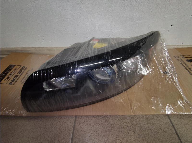 ФАРА ПЕРЕДНЯ ПЕРЕД VOLVO C30 КСЕНОН 30744260 НОВИЙ