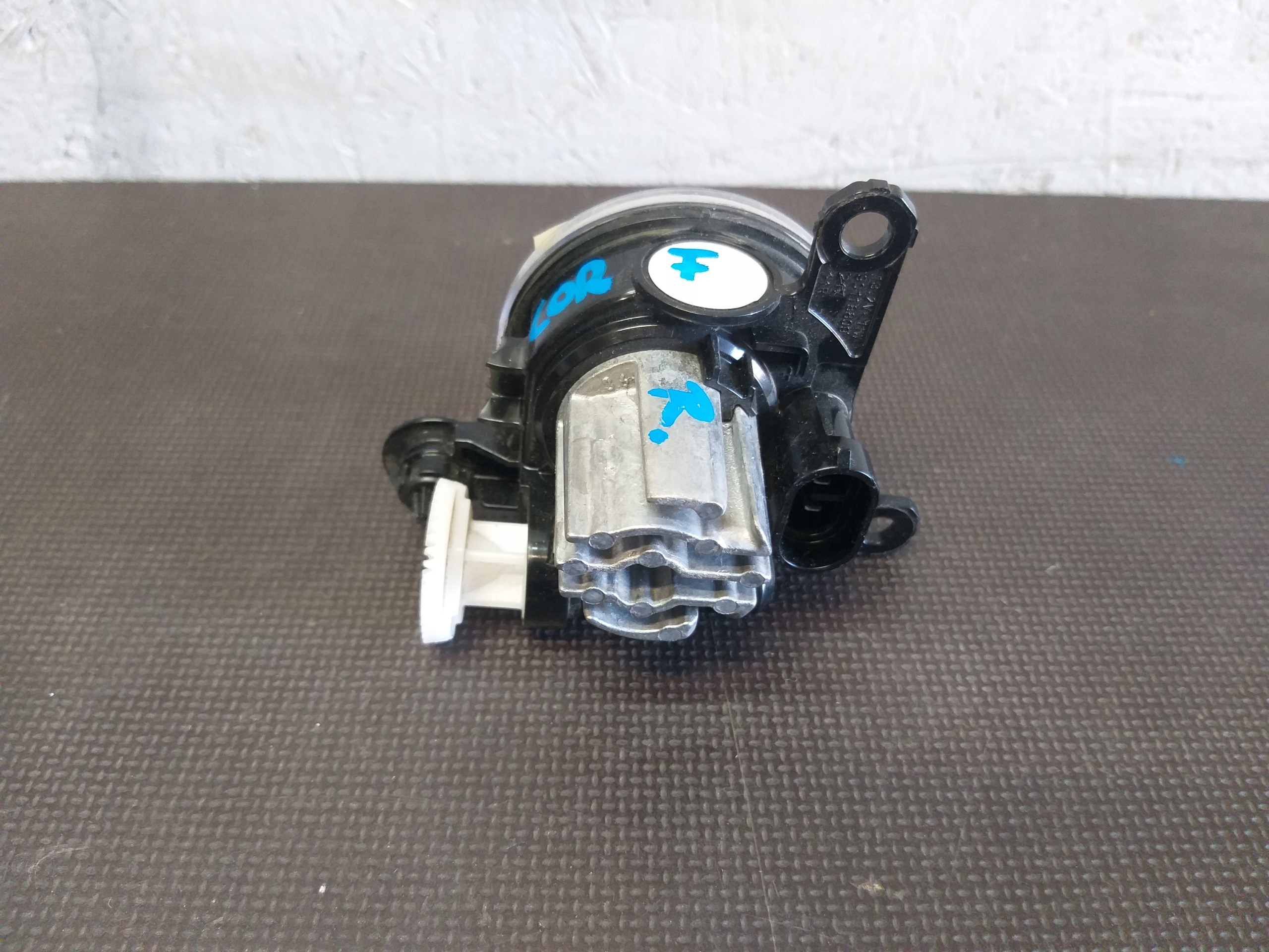 nebelscheinwerfer rechts OPEL CORSA F