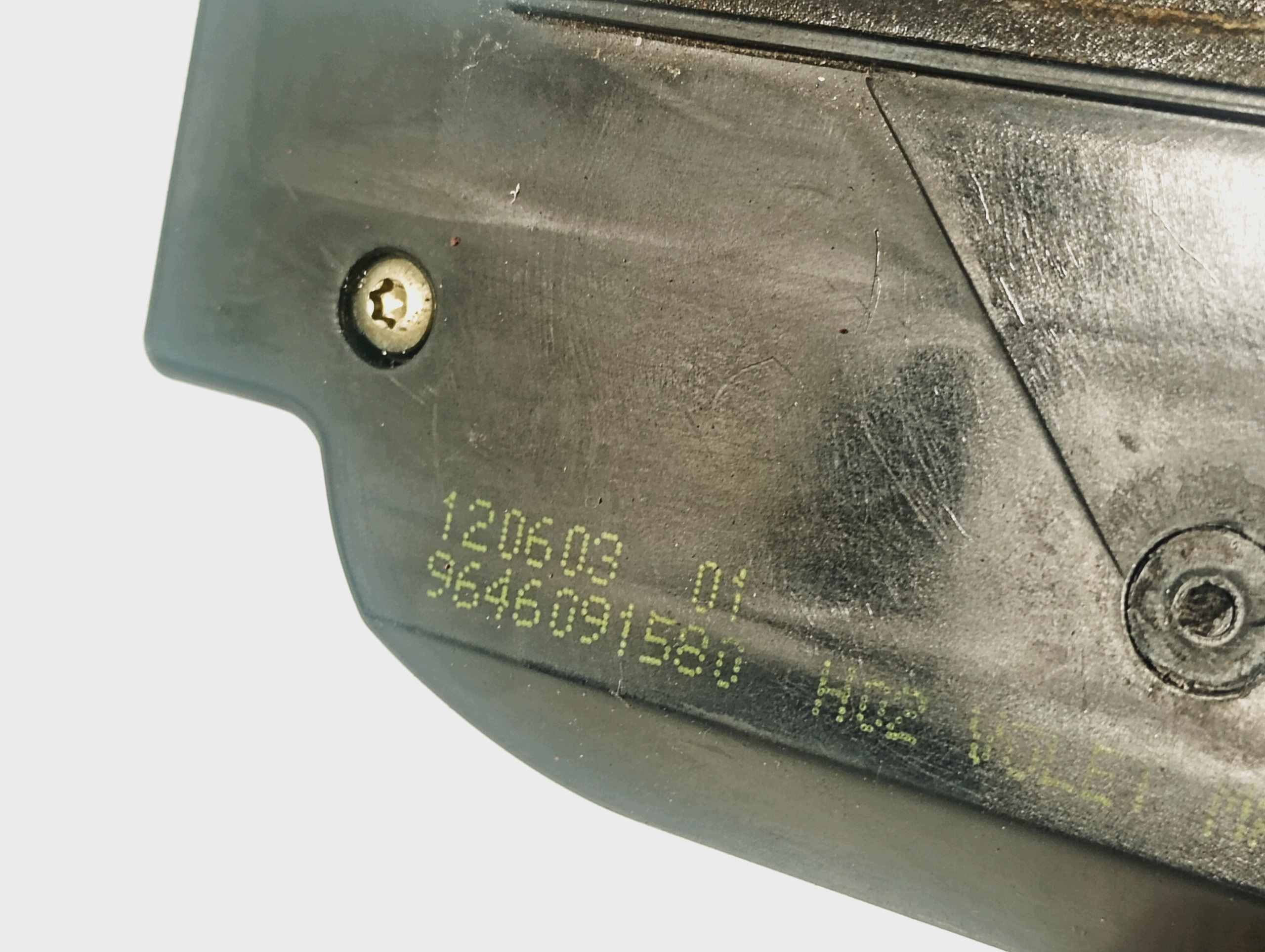 lock bonnet boot rear part OE 9646091580 Citroen C5 and 1 01-04