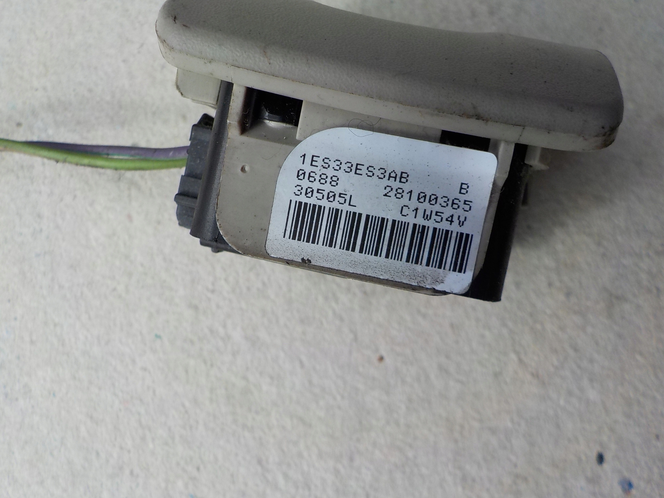 switch door chrysler voyager V 1ES33ES3AB