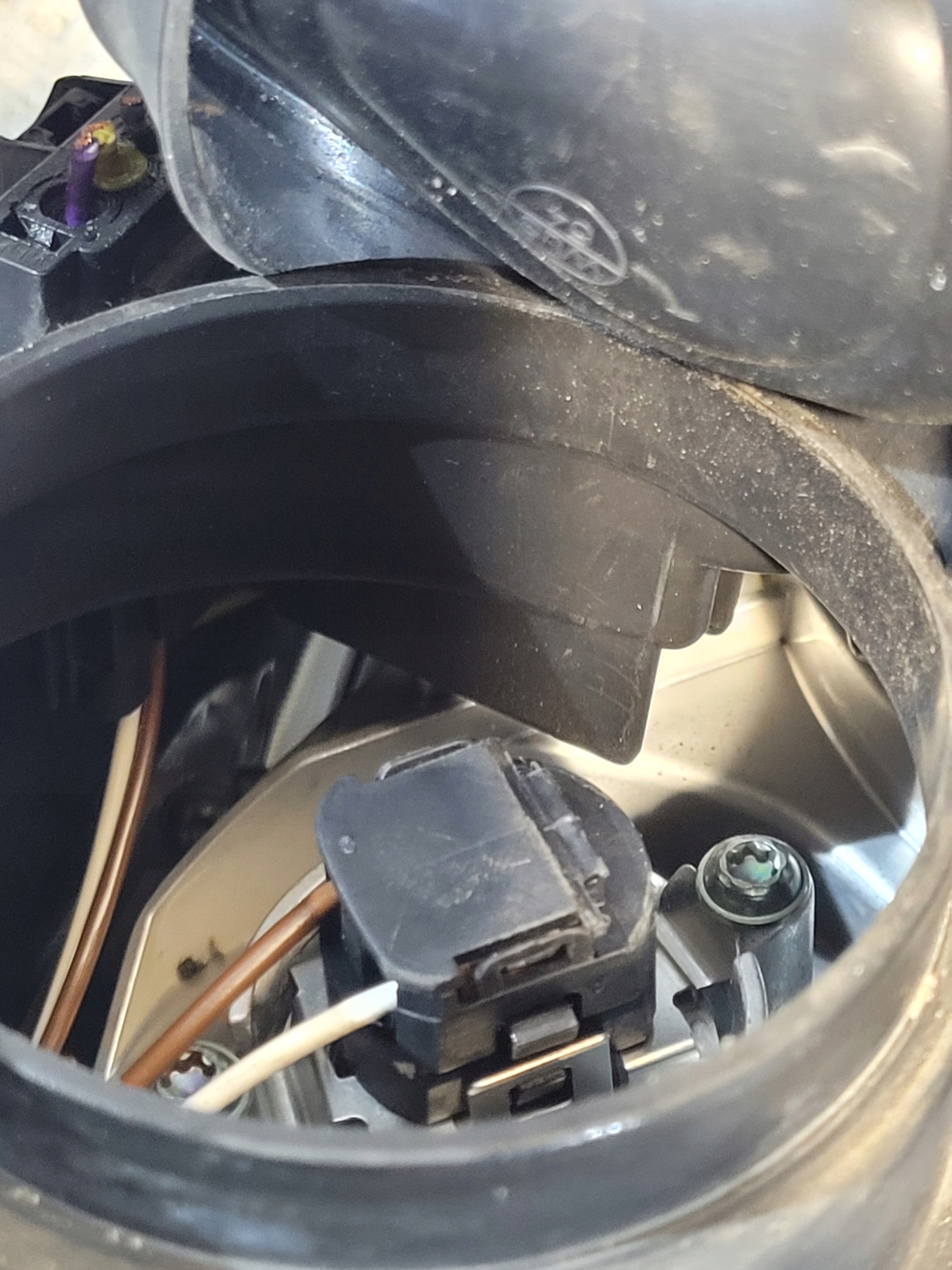 light right front left front NISSAN PRIMERA P12 04r. EU
