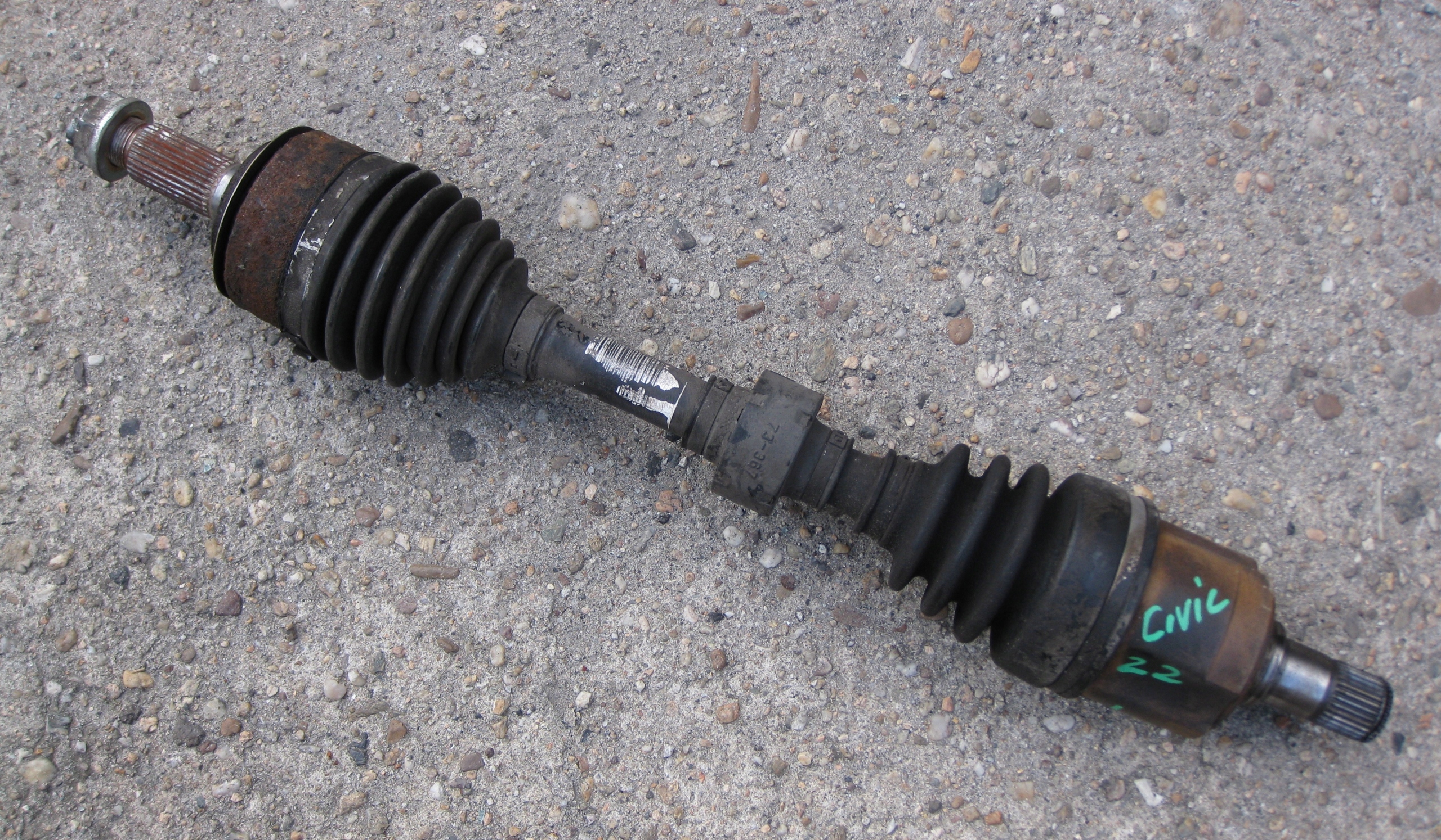 HONDA CIVIC VIII UFO 2.2 and-CTDI 07R semi-axis left front