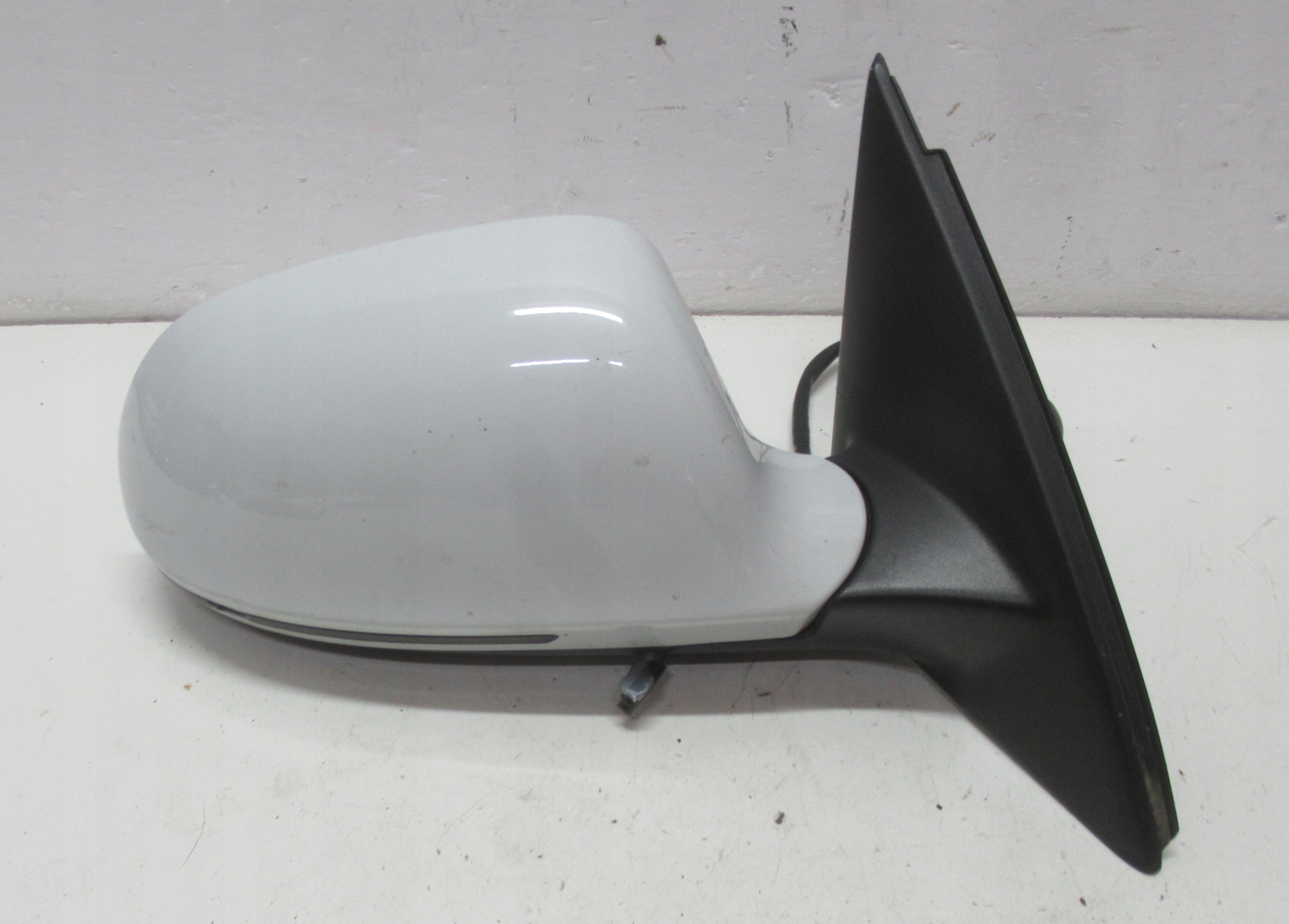 AUDI Q3 11R mirror right 8 PIN