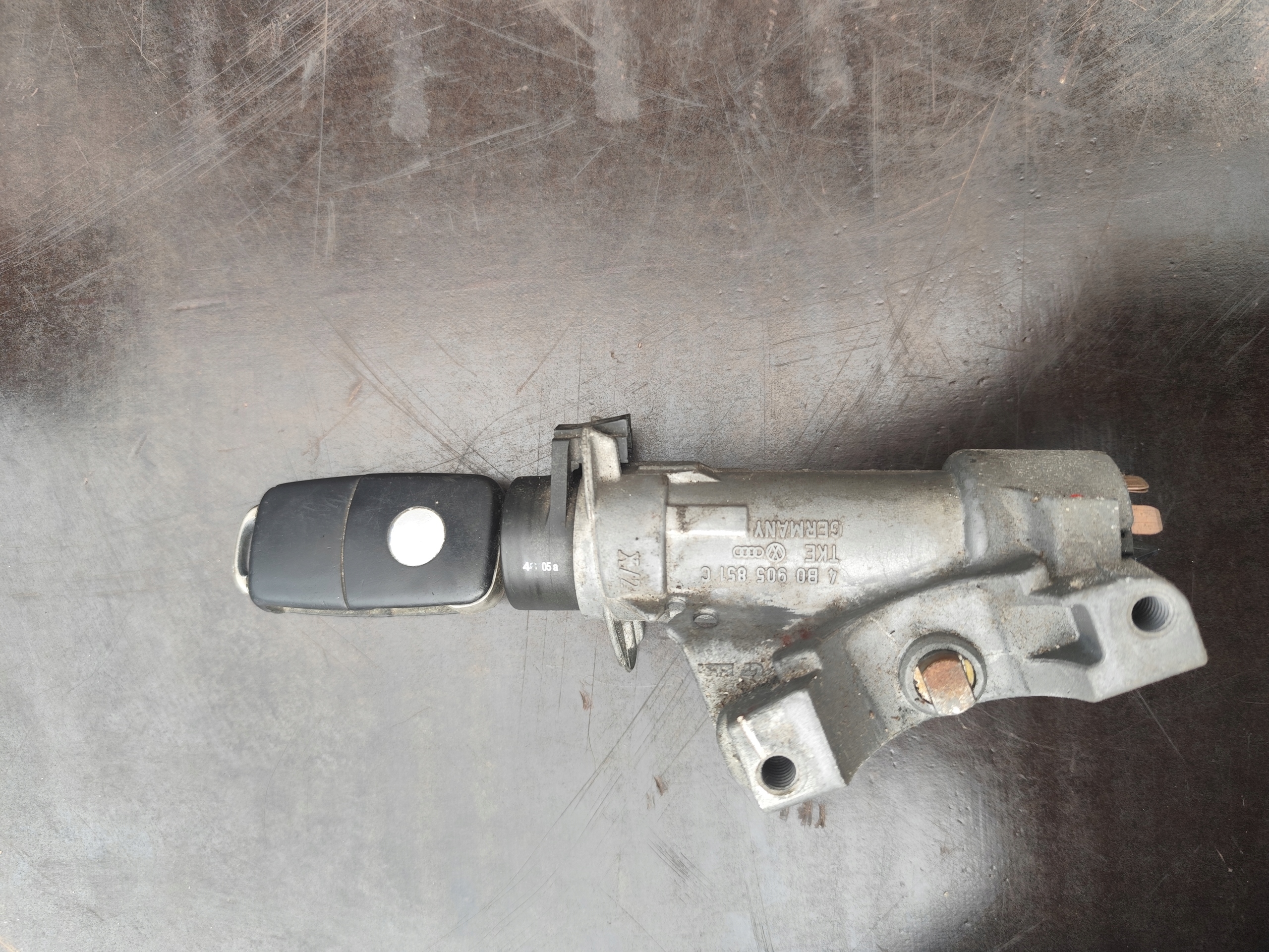 VW T5 2.5 TDI ignition + 1 key