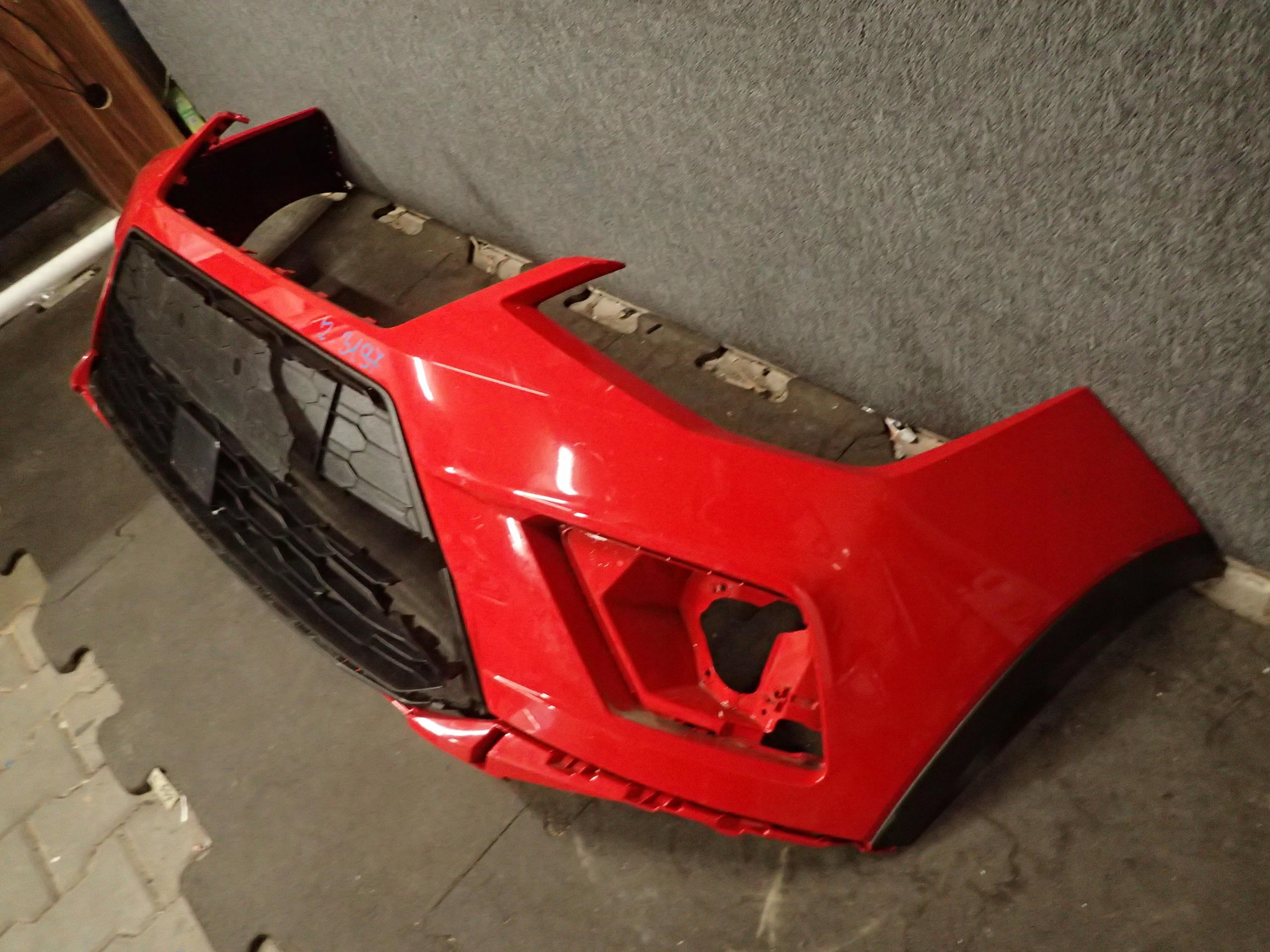 nárazník předek SEAT ARONA
