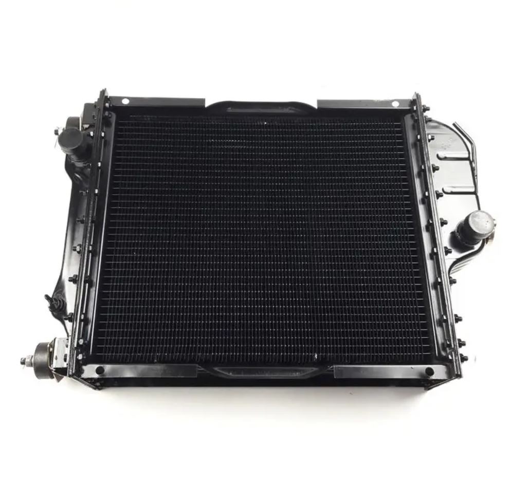 Zesílený Chladič Vody Mtz Belarus 80 82 82A 82SA Hliníkový S Zátkou