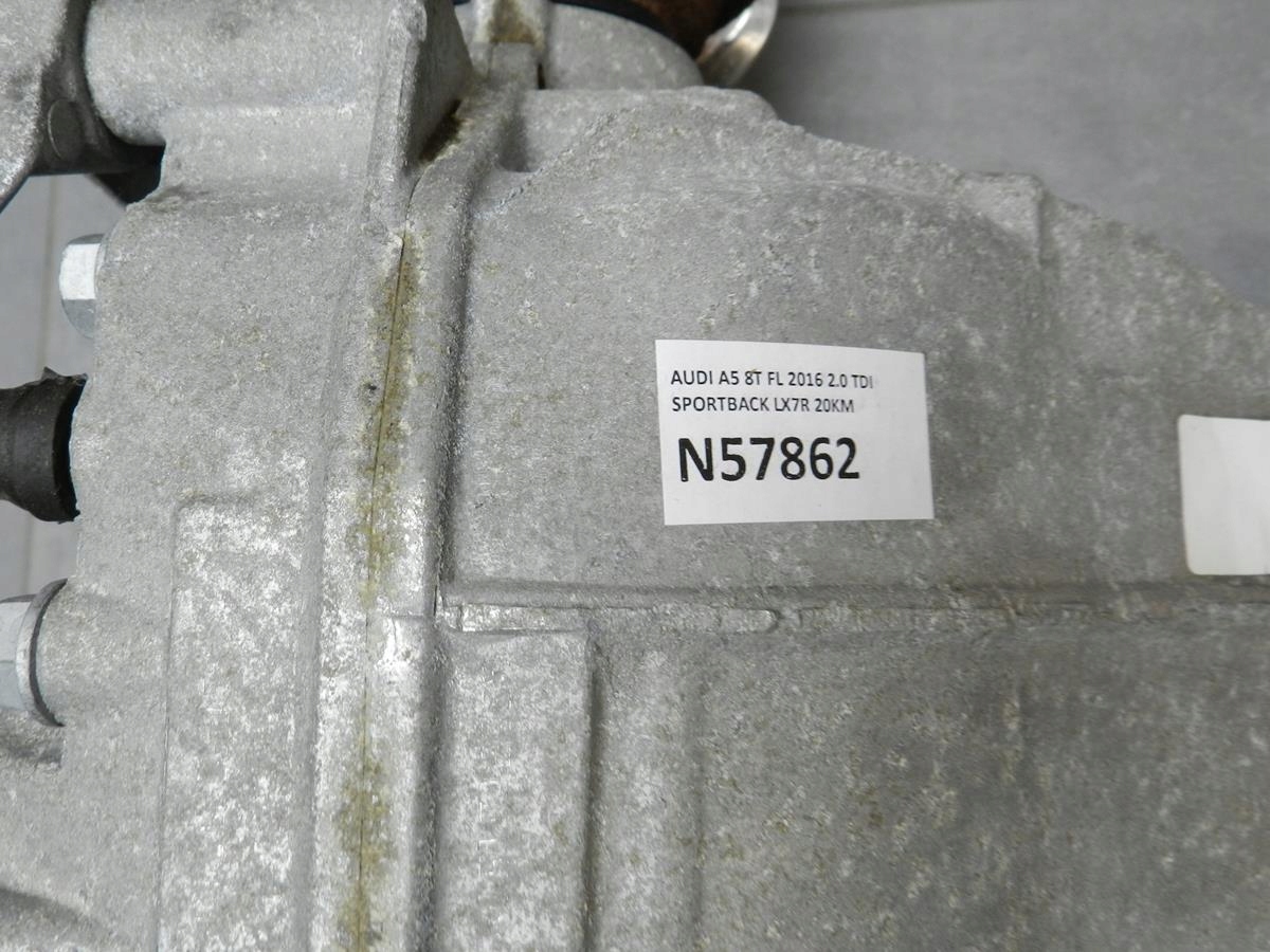 AUDI A5 8T diff differential rear part QAR525083C