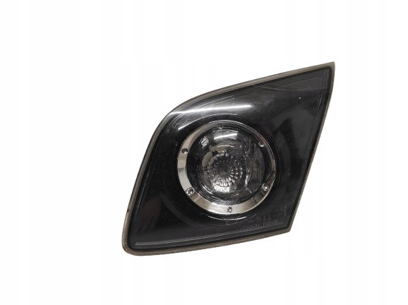 MAZDA 3 I 1 BK 03- HB LAMPA LEWA TYŁ W KLAPĘ