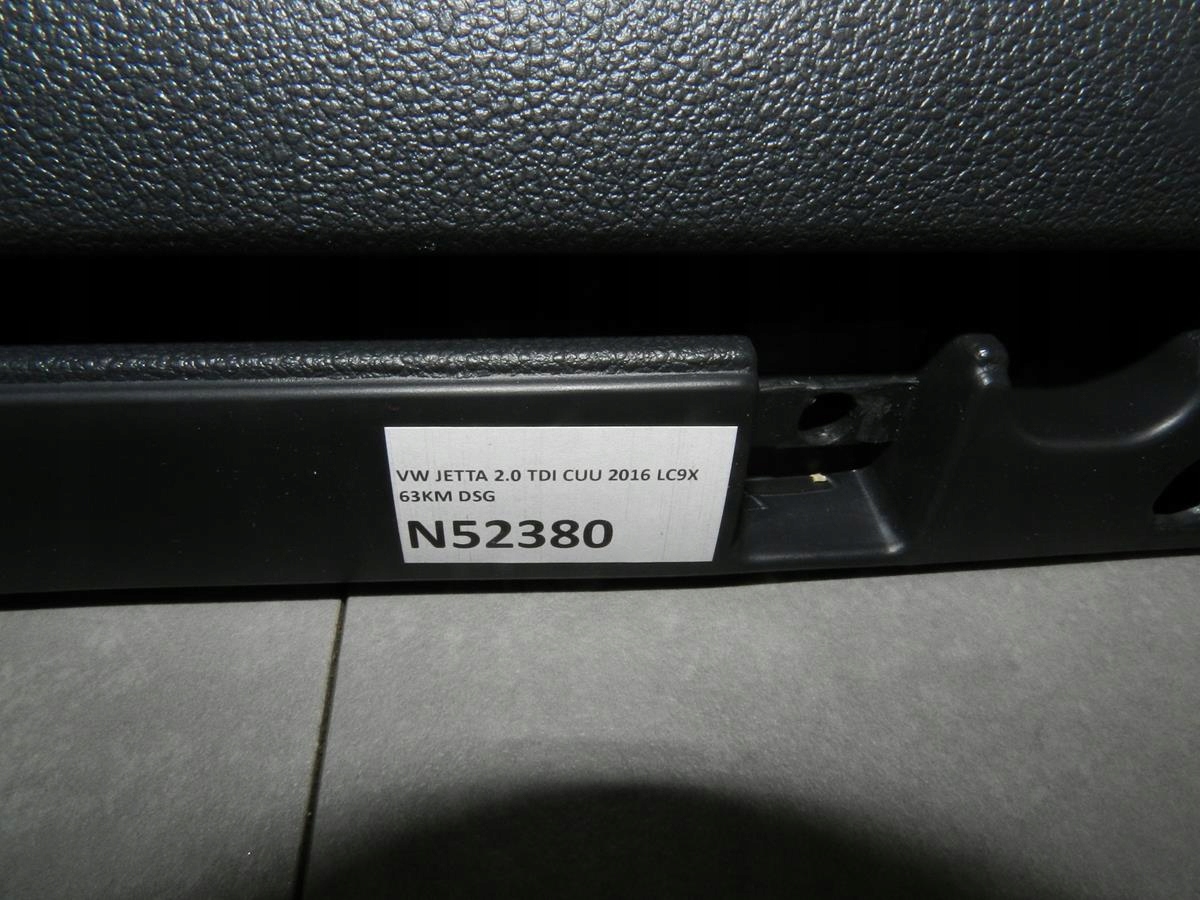 VW JETTA 5C Handschuhfach des Beifahrers 5C7857097