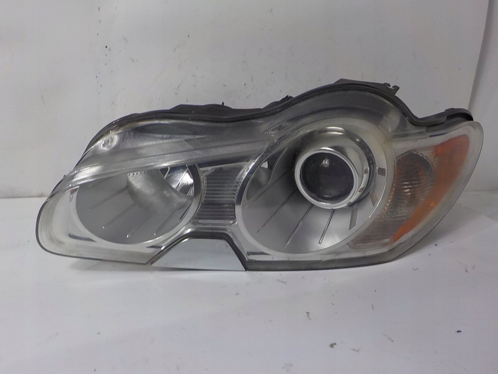 JAGUAR XF X250 XENON light left front front UK