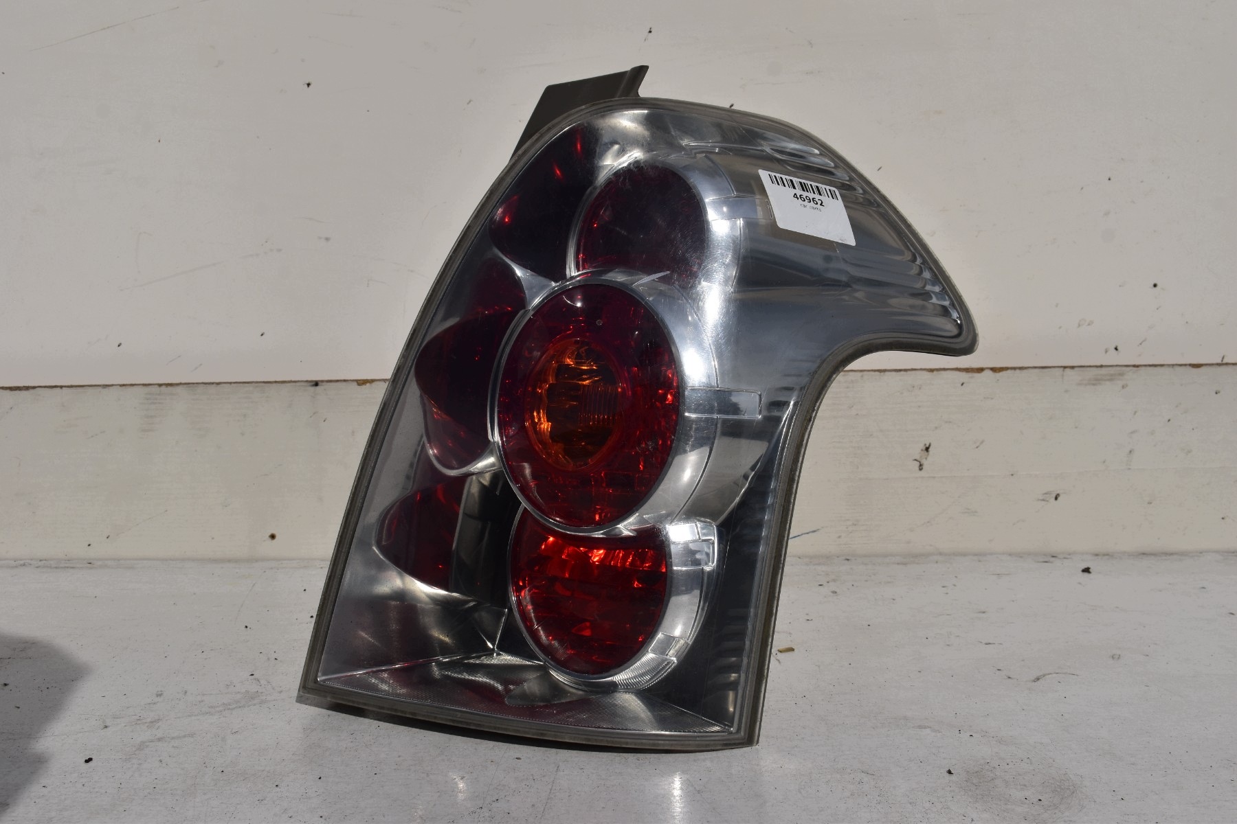 light right rear part TOYOTA COROLLA VERSO II 2004-2009 815610F010 EU