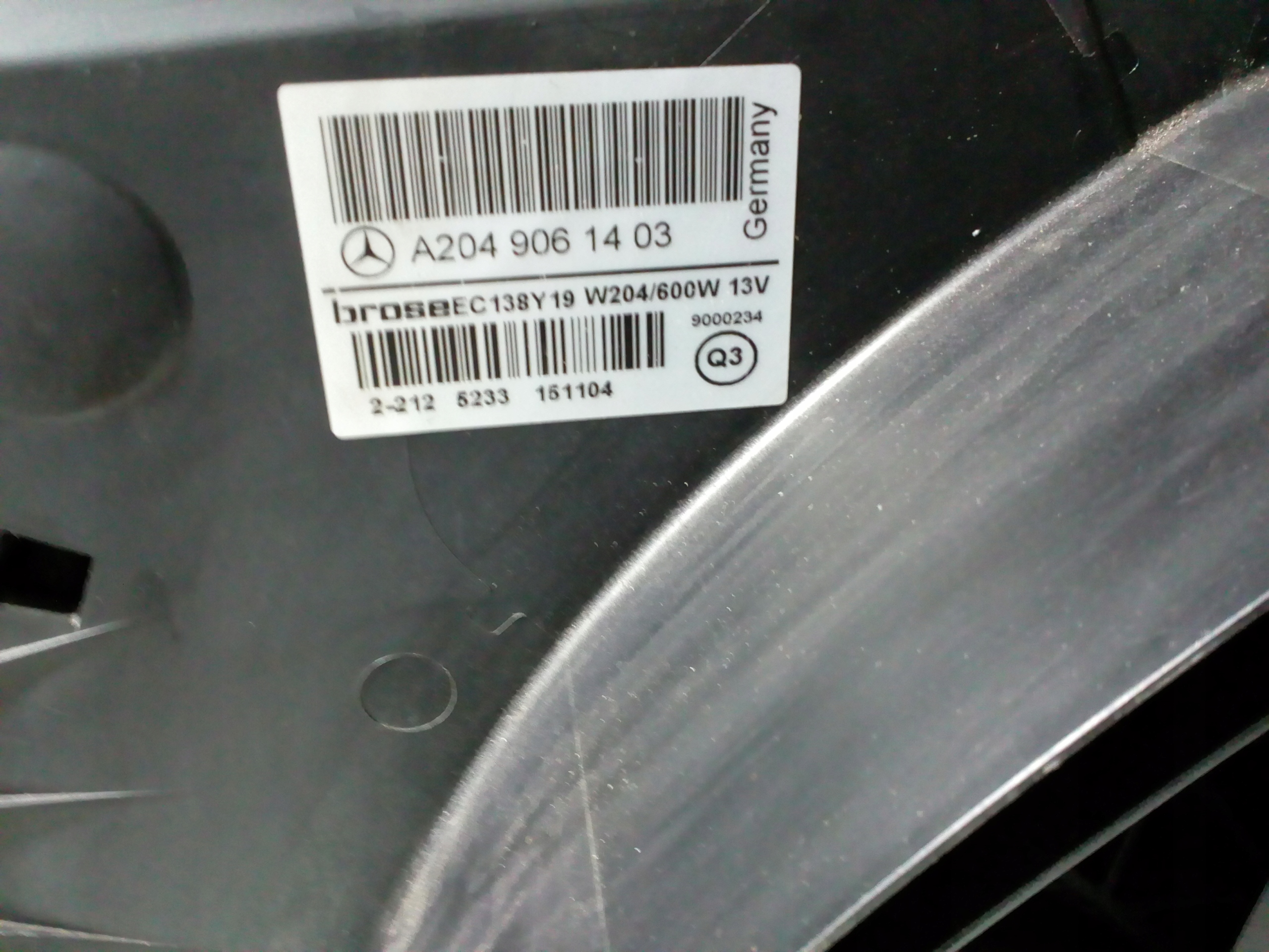 INFINITI Q30 CHŁODNICE KOMPLET 2.2 DIESEL AUTOMAT Producent części Mercedes-Benz OE