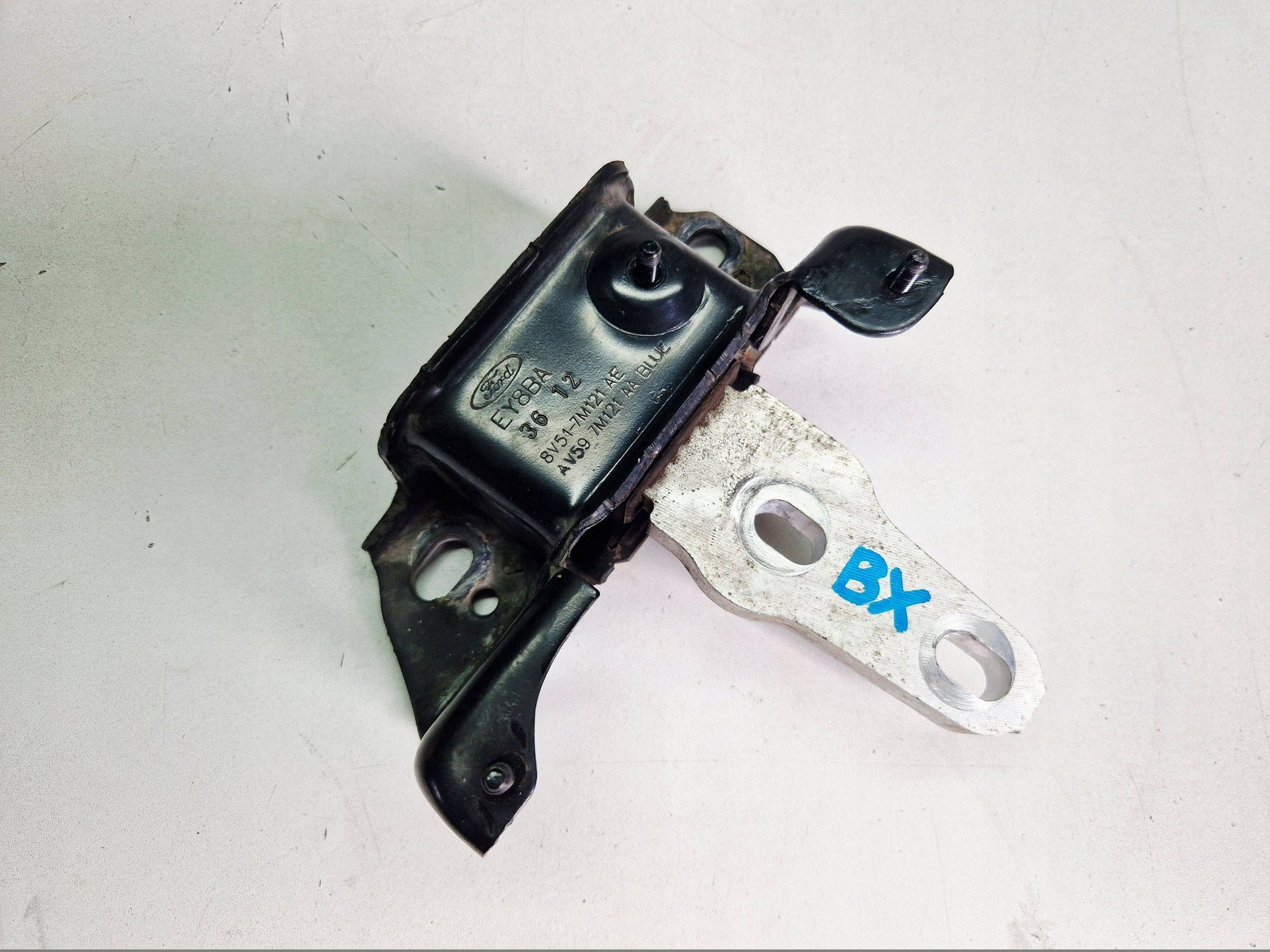 engine mount gearboxes of the gear Ford B-MAX 1.6 TDCI 8V517M121AE