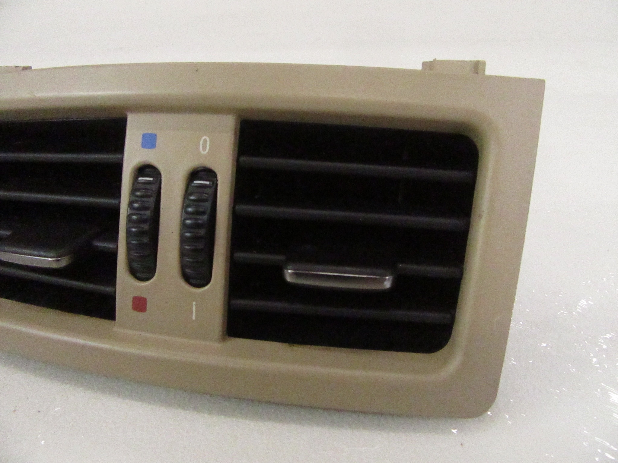 grid air conditioning devices rear part BMW 5 e60 e61 sedan KOMBI CHROM