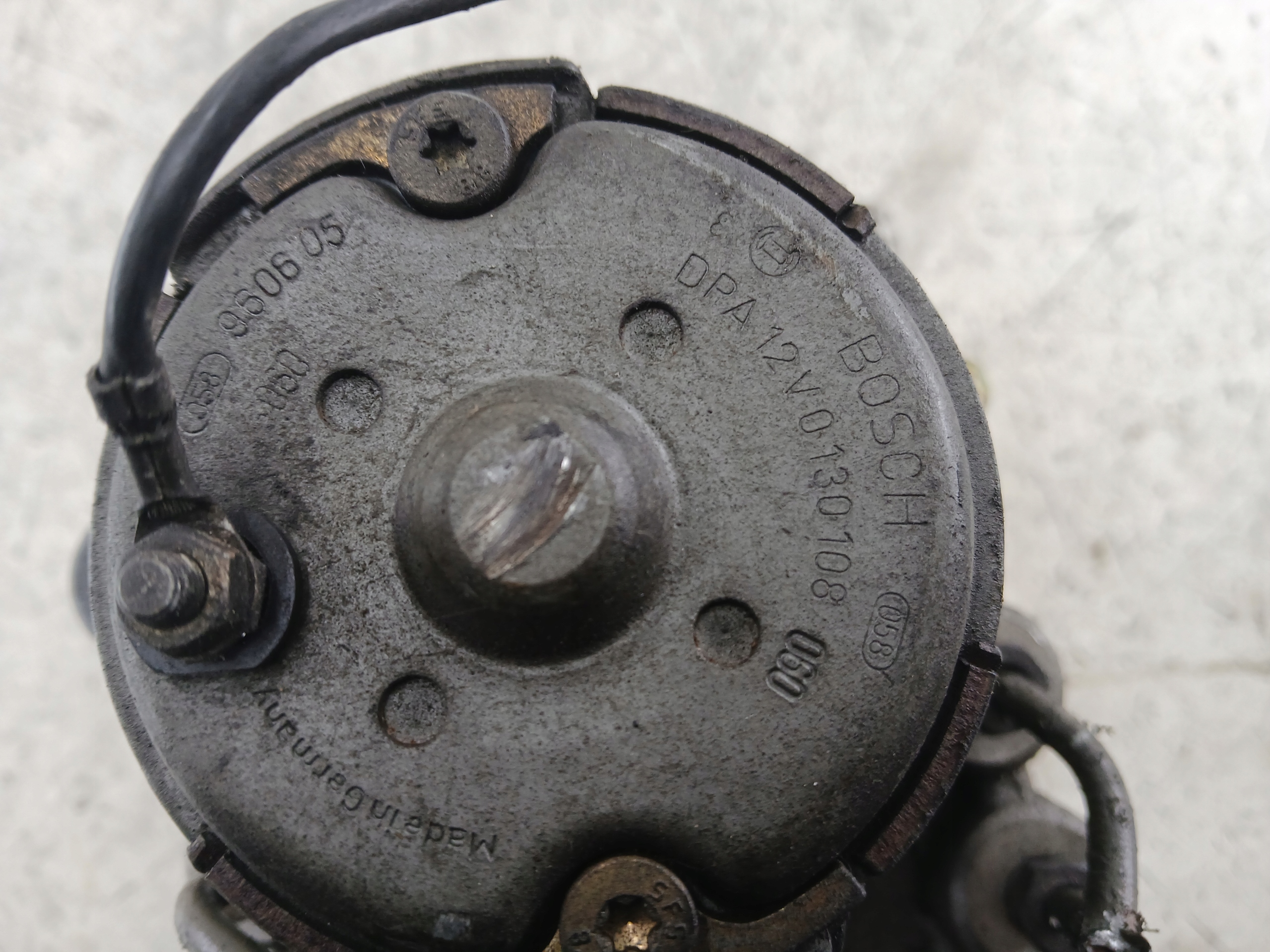 MITSUBISHI CARISMA Servofreno ABS 0273004246