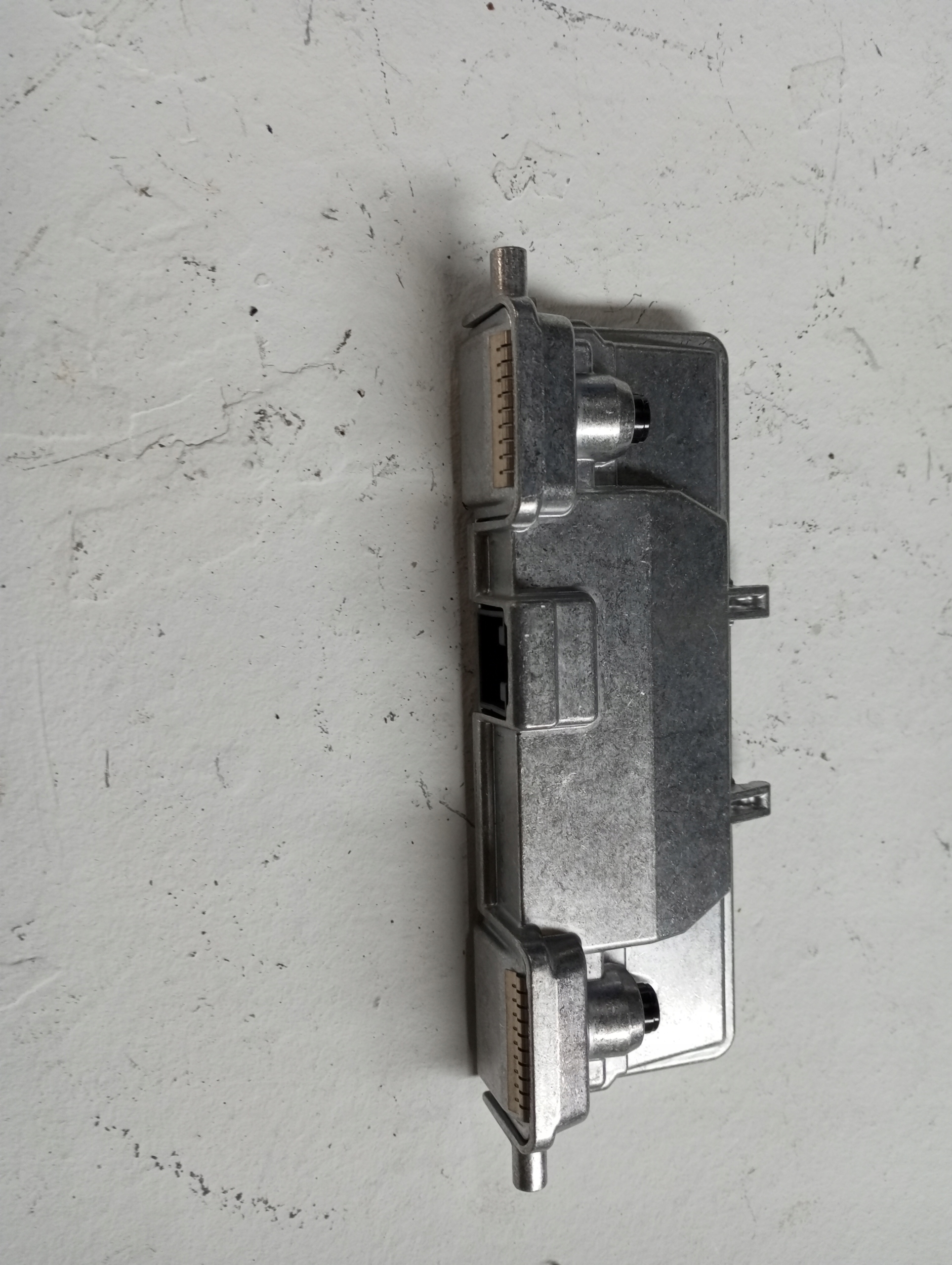 KAMERA PRZEDNIEJ windows CZOLOWEJ JAGUAR and-PACE J9D3-19H406-CE