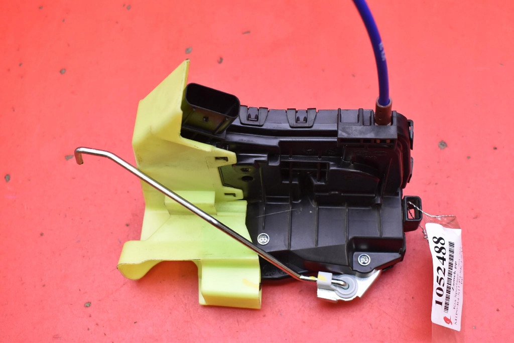 lock door right front front EU 81320-R2000 KIA SPORTAGE 5 V 21-25