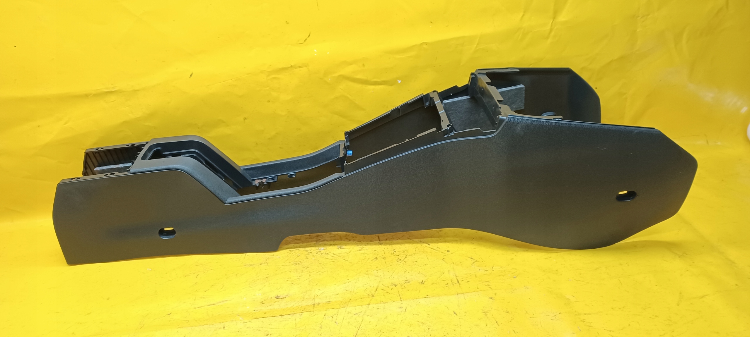 тунель середина Astra H III GTC 04-10r 331985437