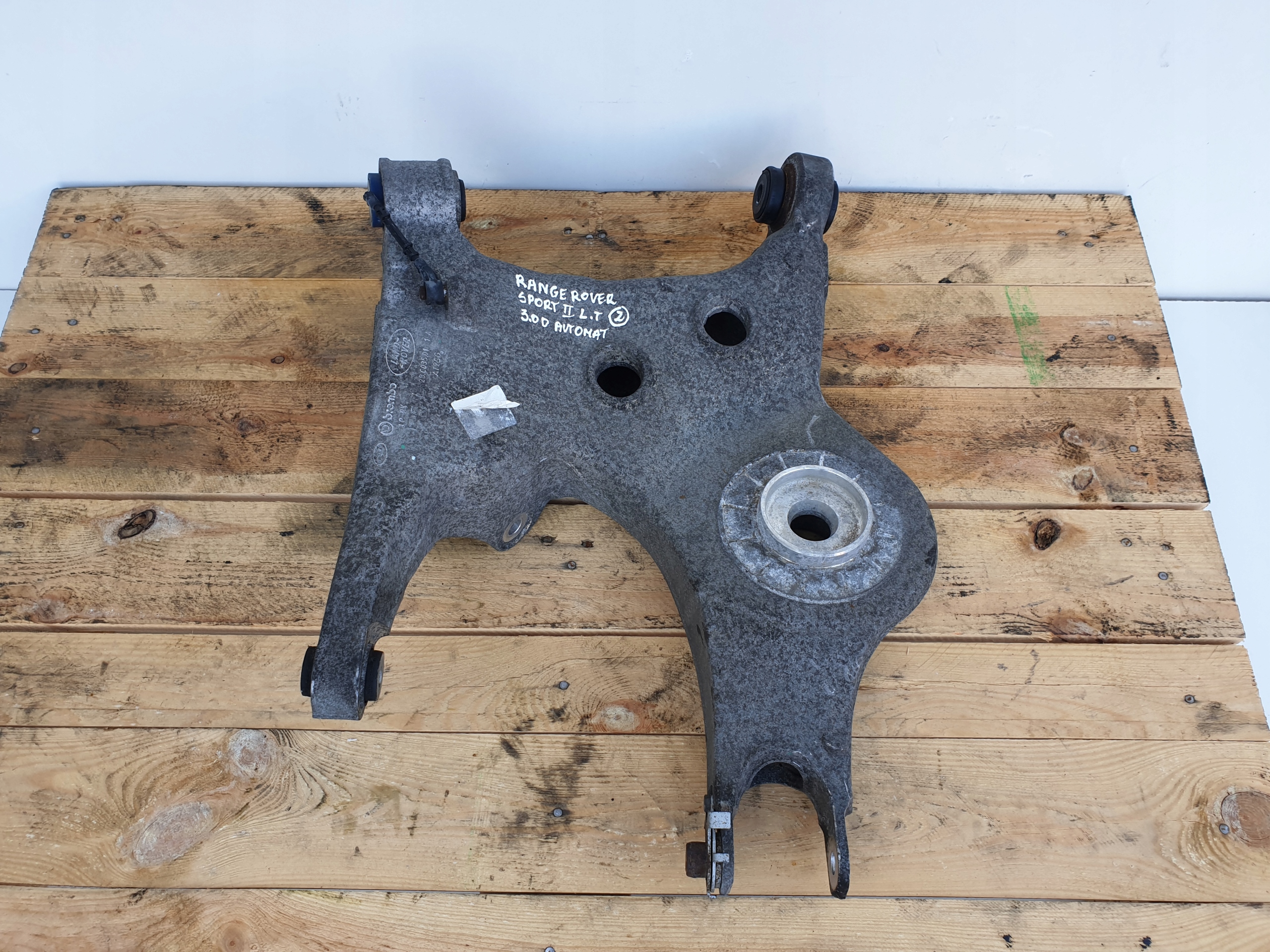 Range Rover II L494 3.0 D задній важіль управління задній лівий