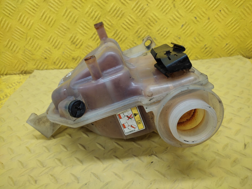 LAND ROVER DISCOVERY III washer fluid tank AH228A080AB